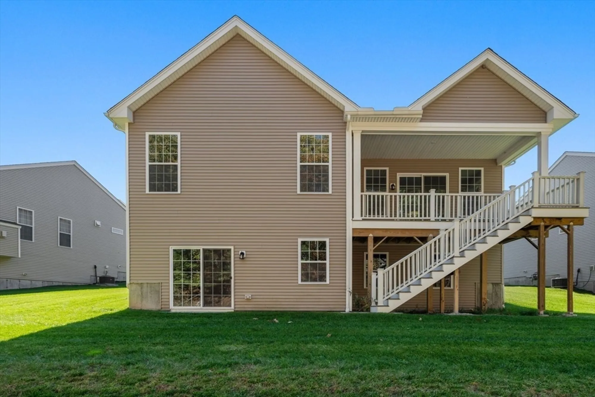 Property Slideshow image 3 of 36 | 3 jameson dr # 3, Millis, MA, 02054