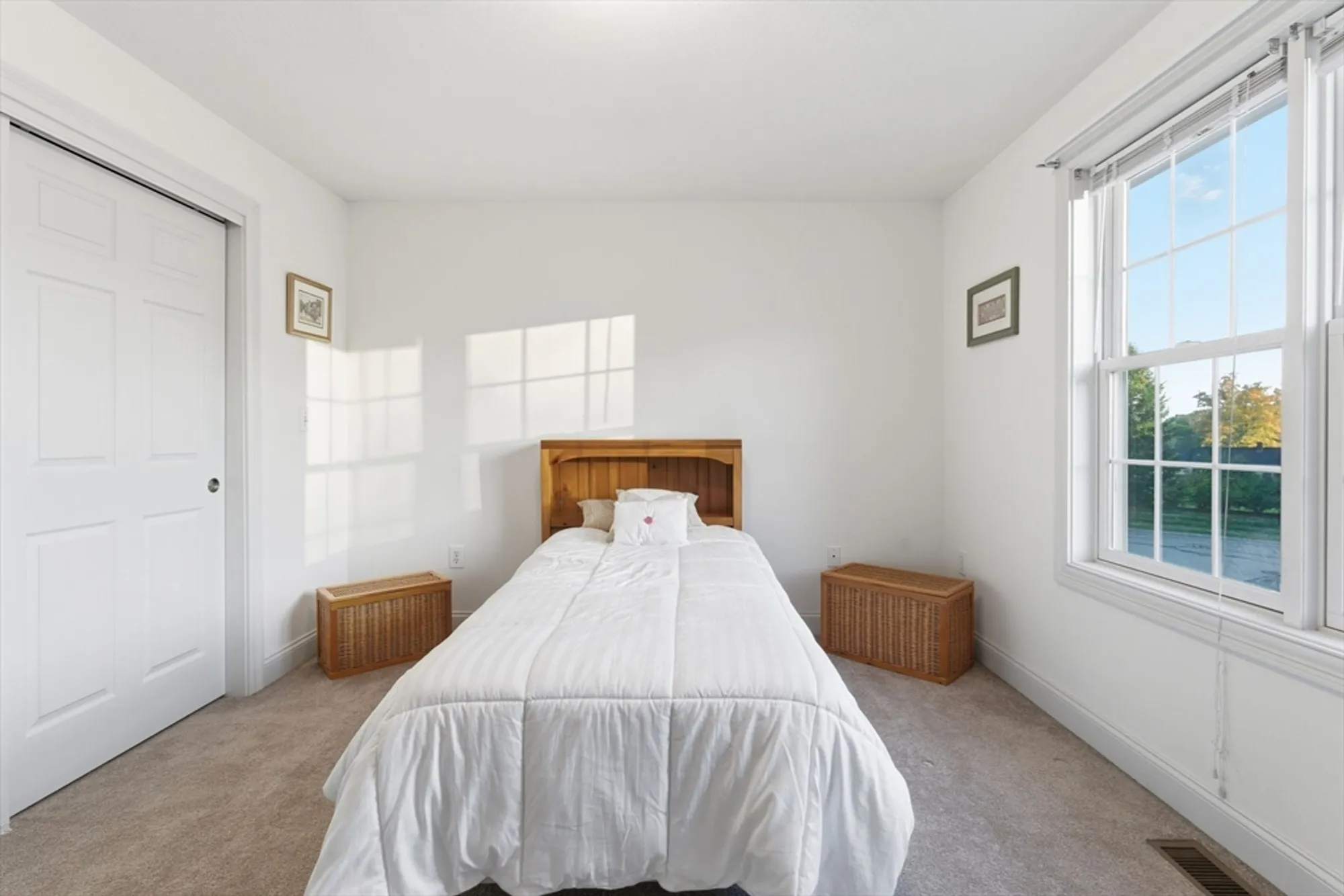 Property Slideshow image 27 of 33 | 1 tilbury rd # 1, Methuen, MA, 01844