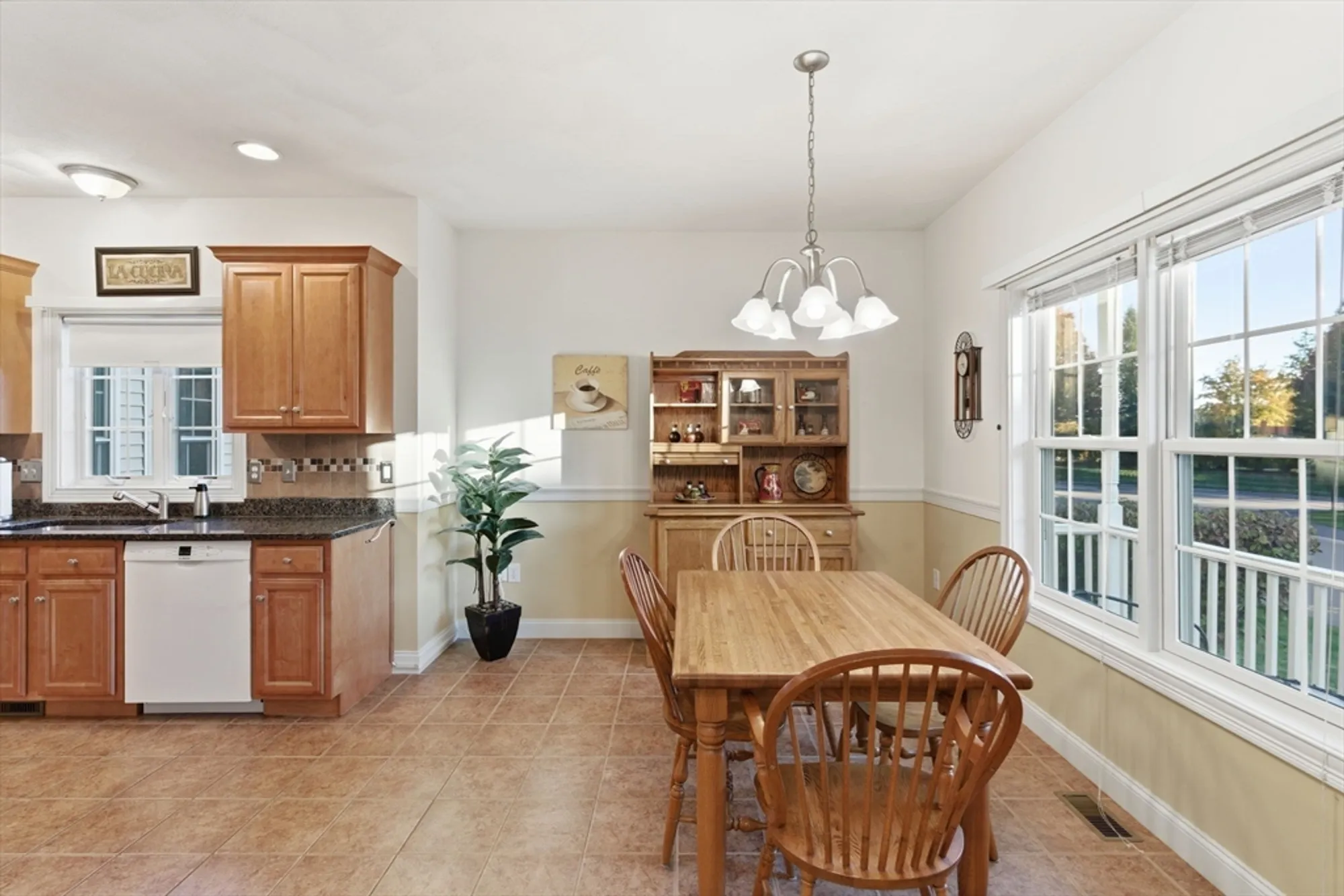 Property Slideshow image 12 of 33 | 1 tilbury rd # 1, Methuen, MA, 01844