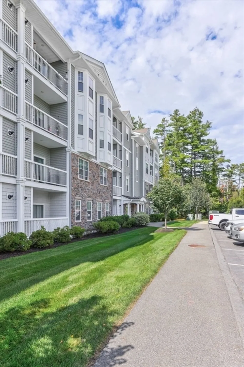 Property Slideshow image 31 of 42 | 220 martins lndg apt 309, North Reading, MA, 01864
