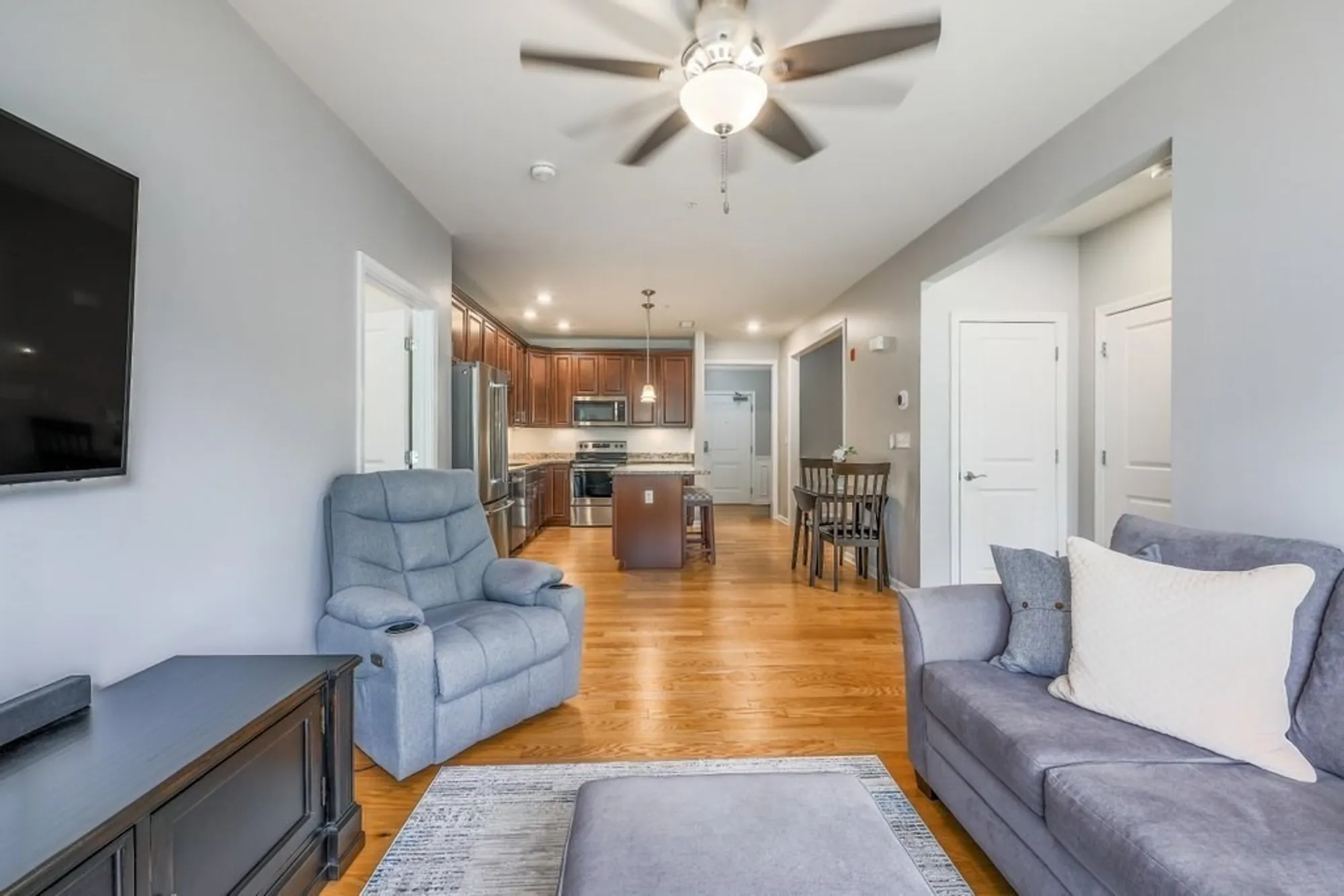 Property Slideshow image 8 of 42 | 220 martins lndg apt 309, North Reading, MA, 01864