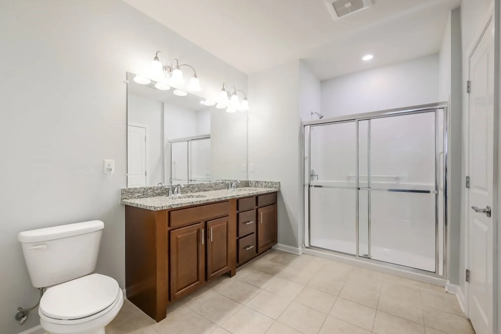 Property Slideshow image 13 of 42 | 220 martins lndg apt 309, North Reading, MA, 01864