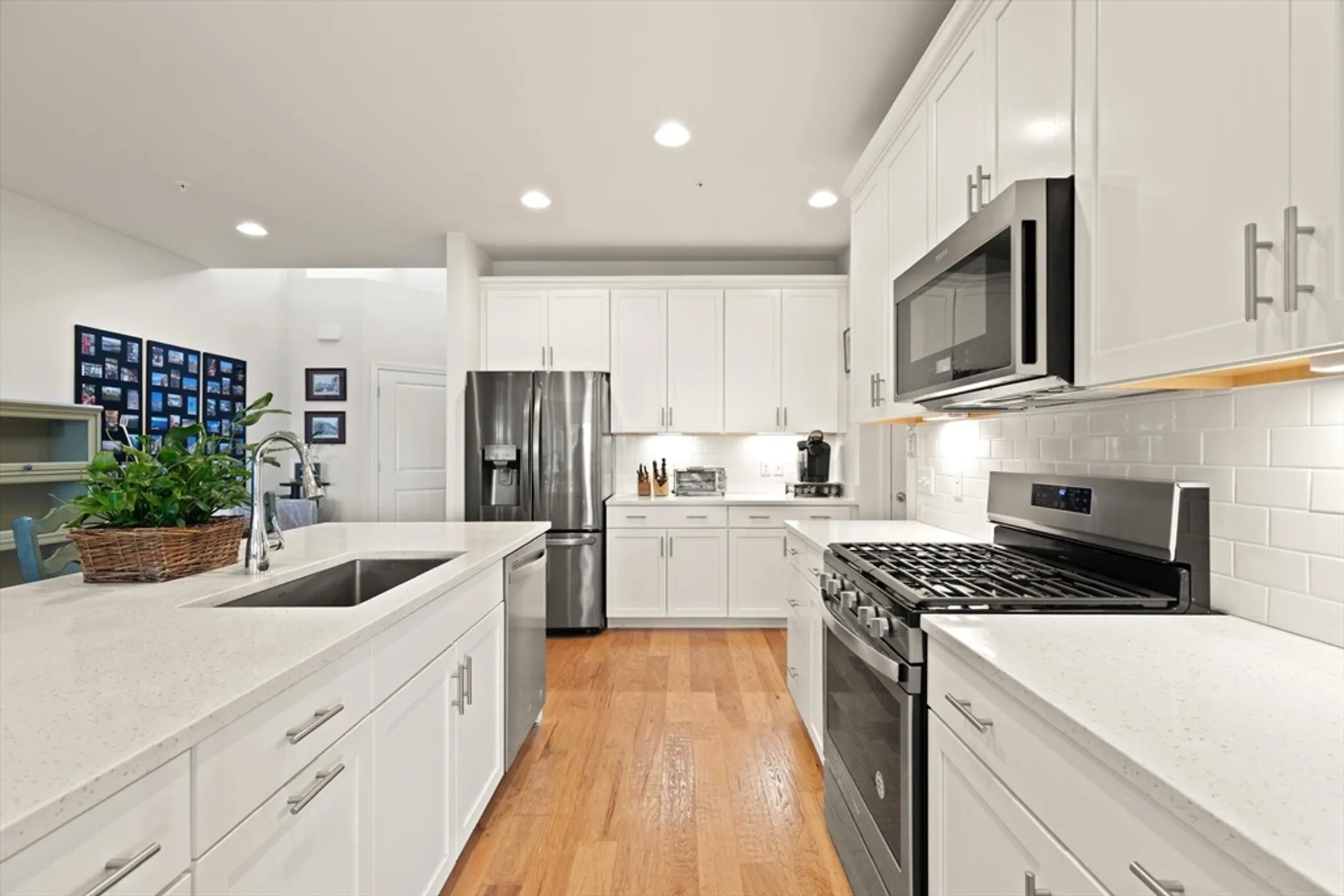 Property Slideshow image 2 of 20 | 133 brooksmont dr # 43, Holliston, MA, 01746