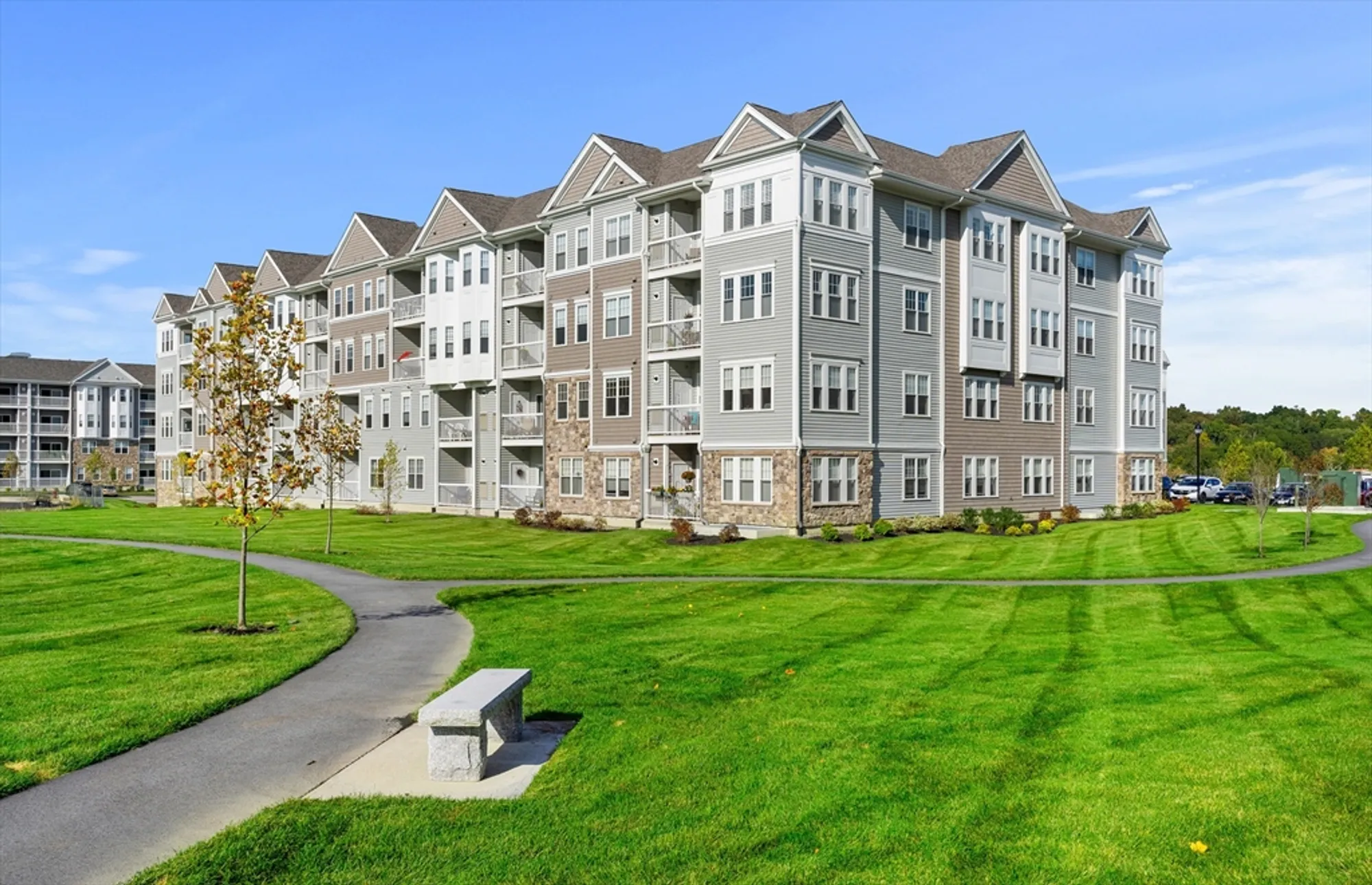 Property Slideshow image 34 of 39 | 2 codman way 402, Westborough, MA, 01581