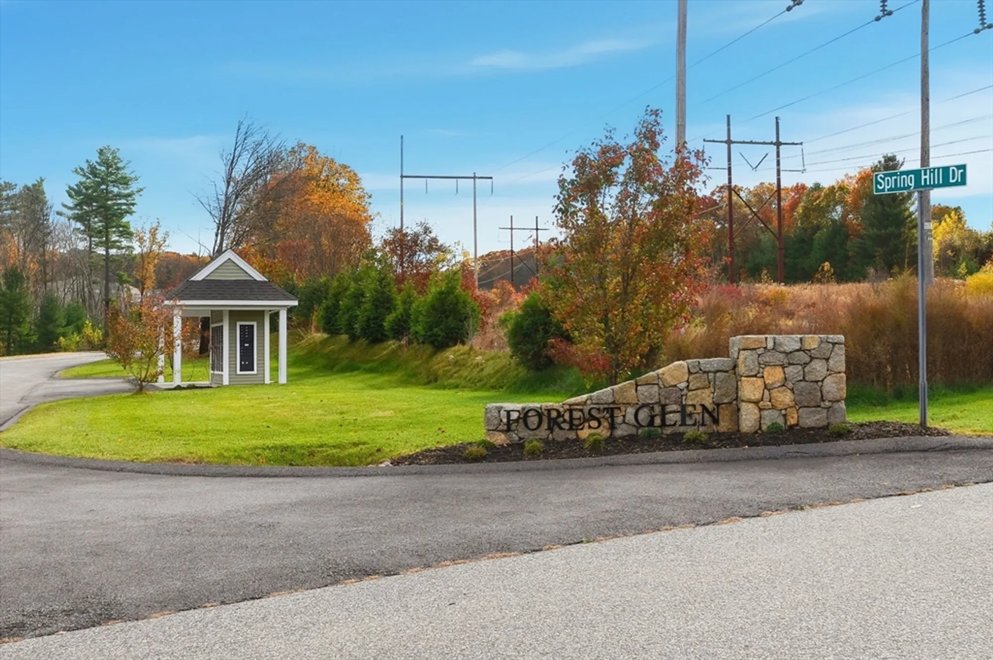 Property Slideshow image 41 of 41 | 100 spring hill dr # 100, Uxbridge, MA, 01569