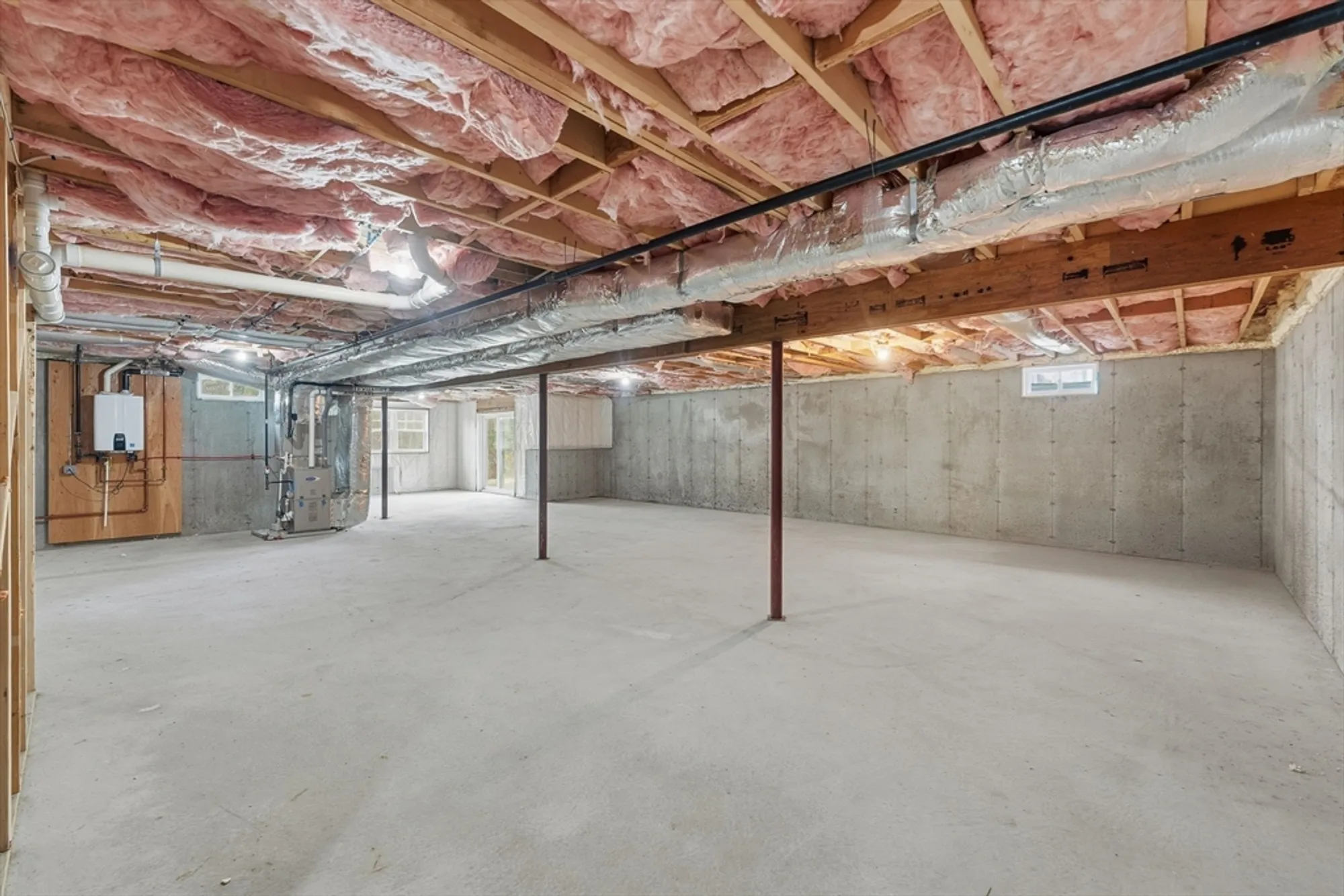 Property Slideshow image 26 of 41 | 100 spring hill dr # 100, Uxbridge, MA, 01569