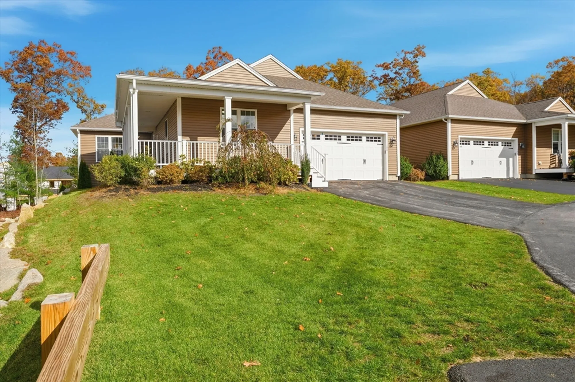 Property Slideshow image 38 of 41 | 100 spring hill dr # 100, Uxbridge, MA, 01569