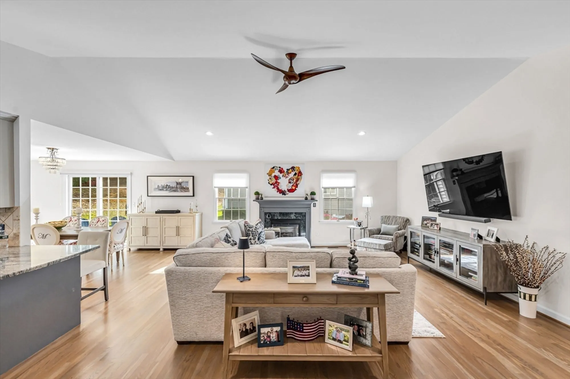 Property Slideshow image 6 of 40 | 2 meacham dr # 2, Enfield, CT, 06082