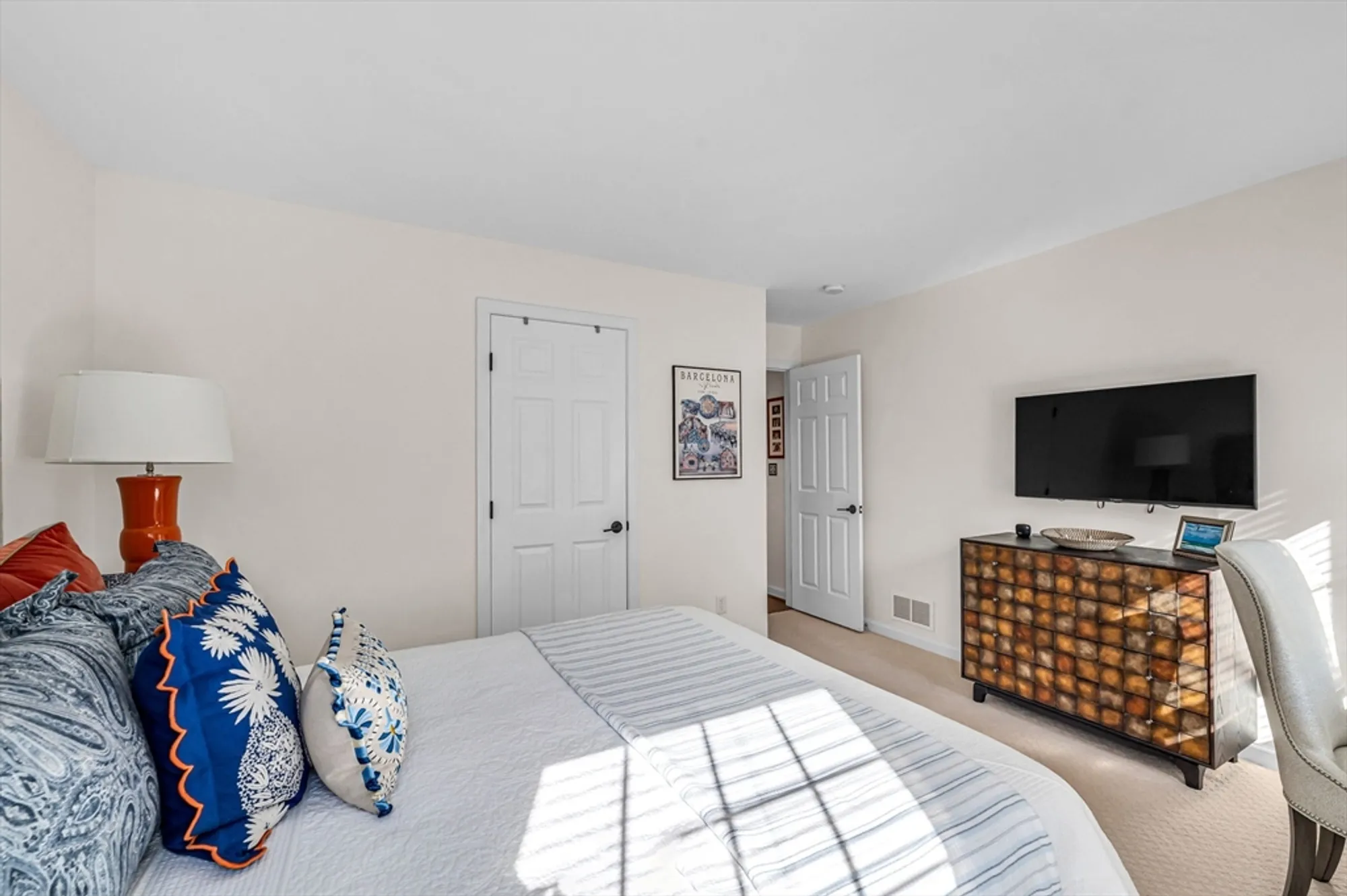 Property Slideshow image 26 of 40 | 2 meacham dr # 2, Enfield, CT, 06082