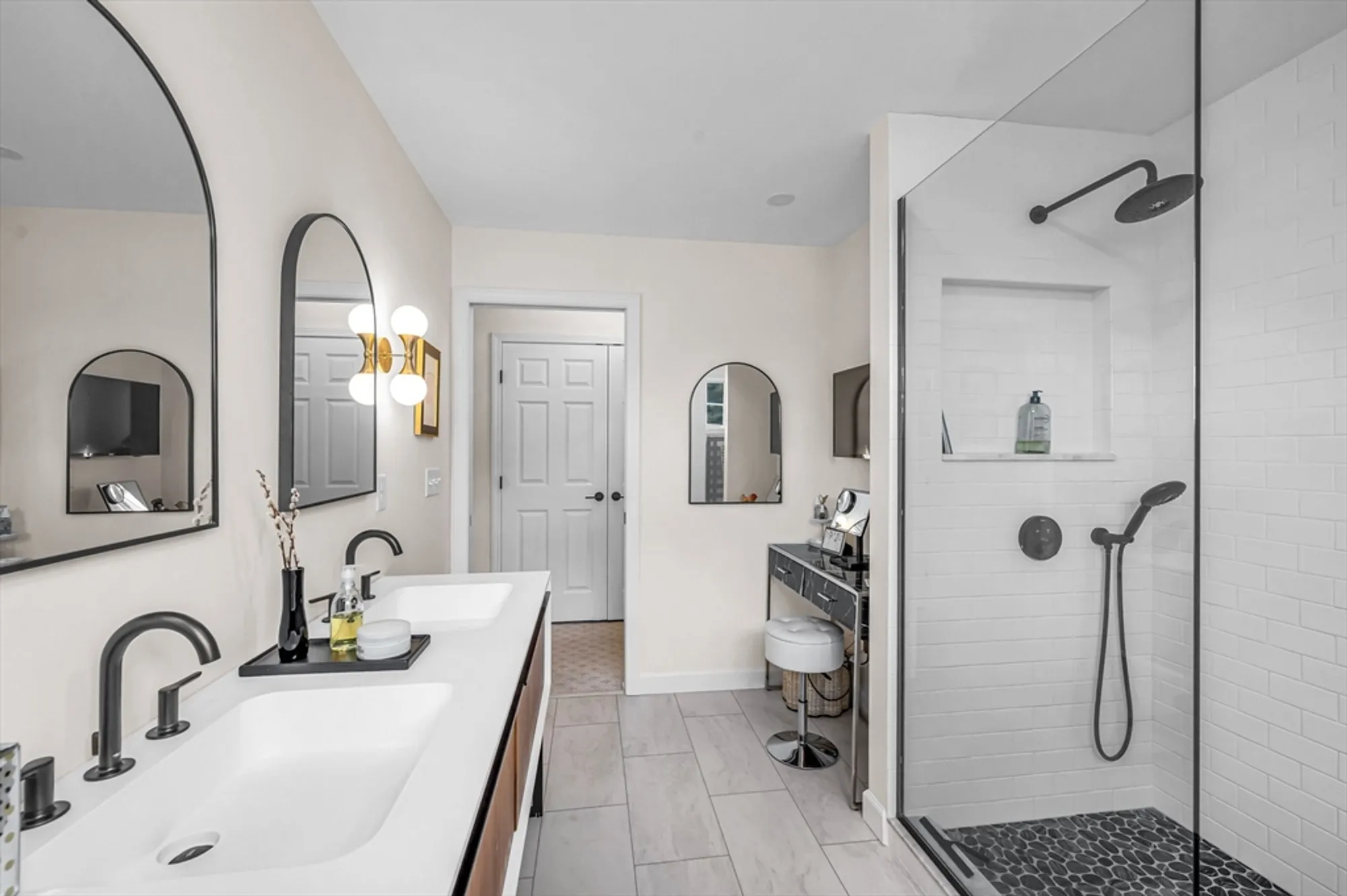 Property Slideshow image 24 of 40 | 2 meacham dr # 2, Enfield, CT, 06082