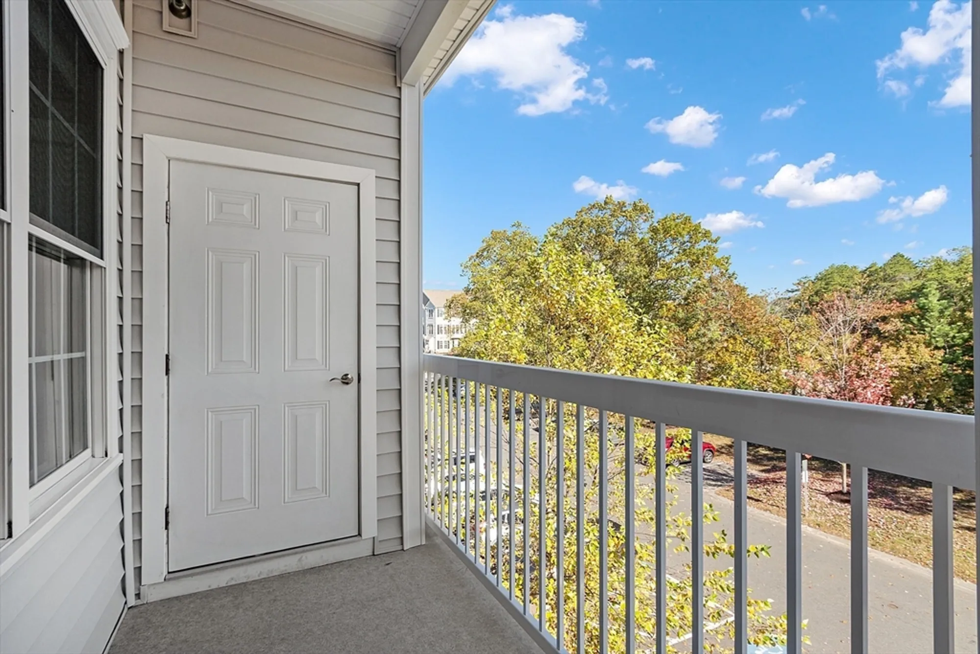Property Slideshow image 32 of 37 | 62 abigail way unit 3004, Reading, MA, 01867