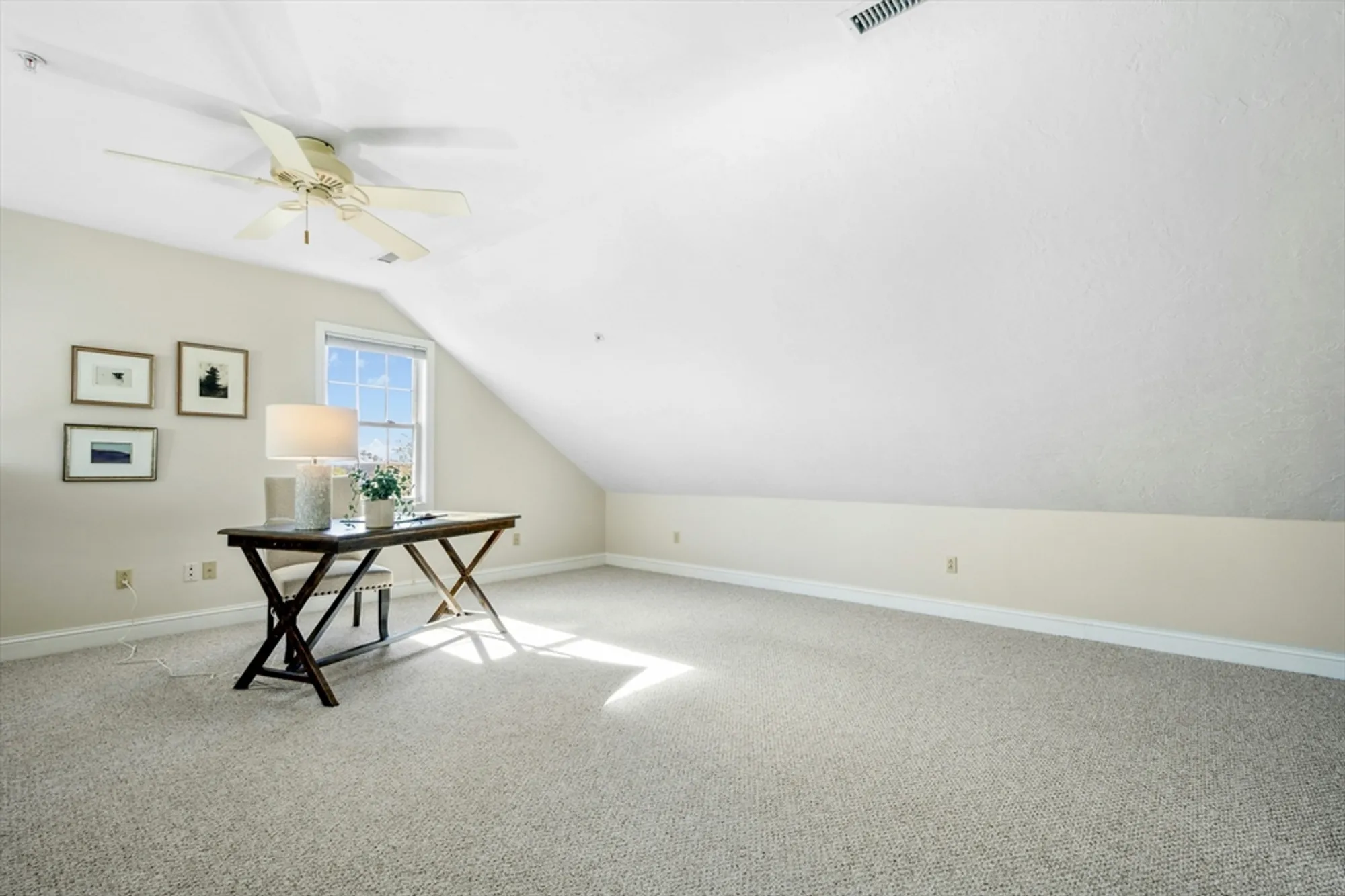 Property Slideshow image 24 of 35 | 69 cortland grove dr # 69, Shrewsbury, MA, 01545