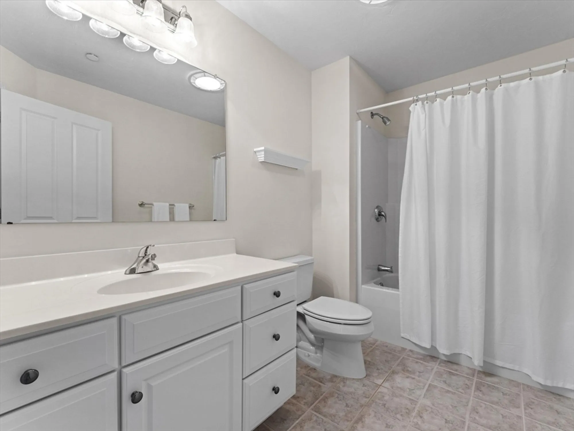 Property Slideshow image 31 of 42 | 9 baldwin ct # 9, Westborough, MA, 01581