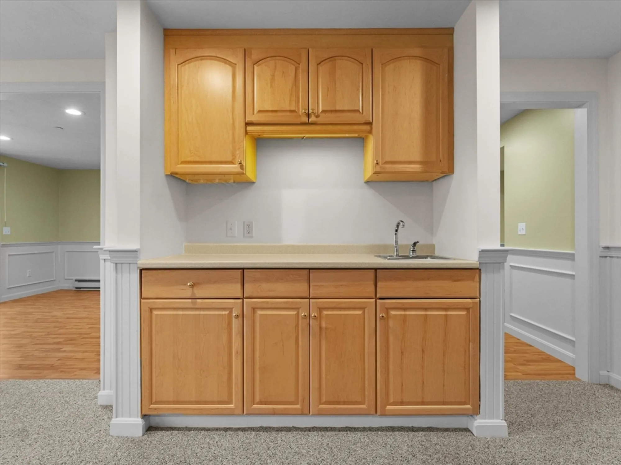 Property Slideshow image 35 of 42 | 9 baldwin ct # 9, Westborough, MA, 01581