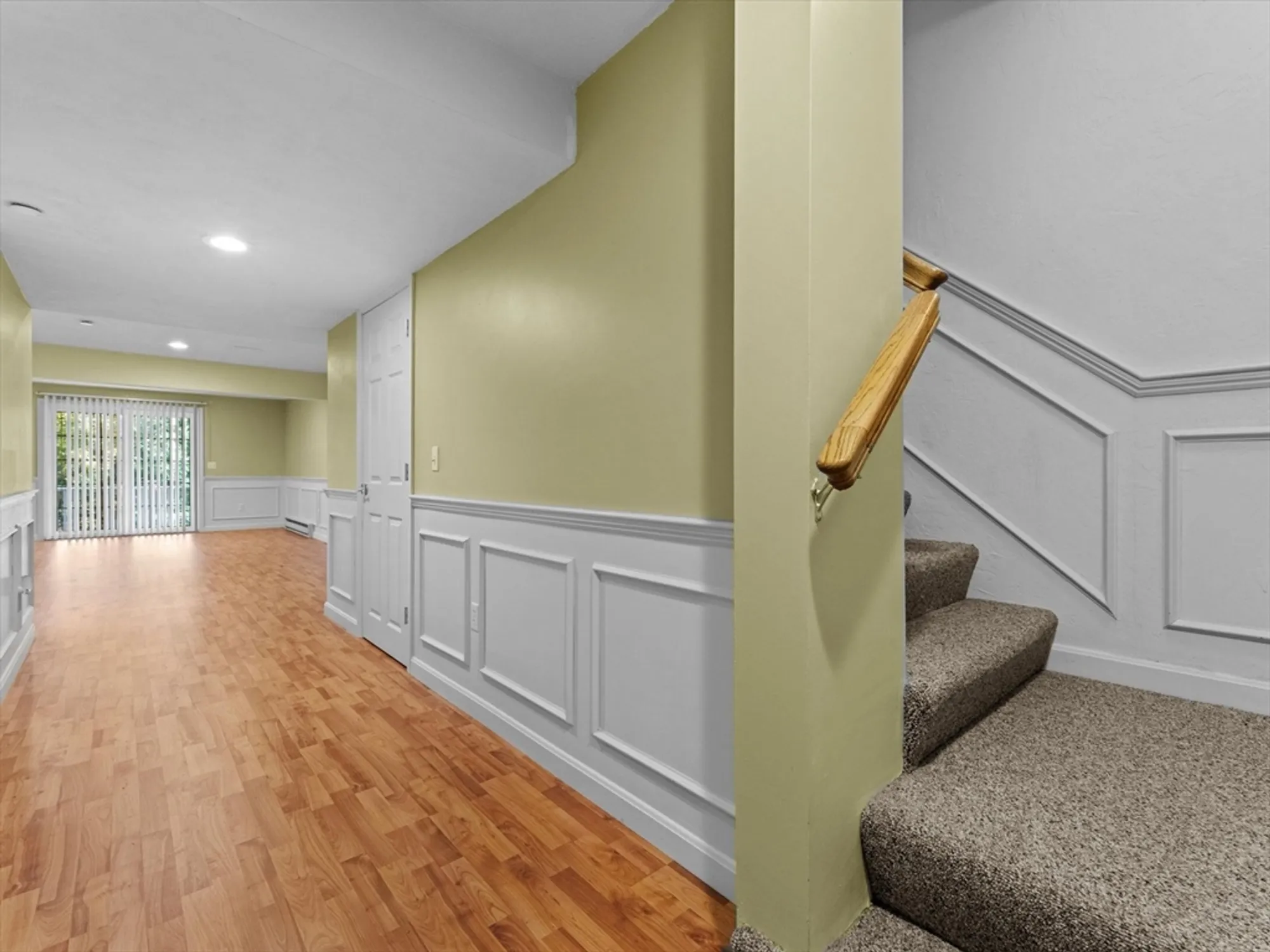 Property Slideshow image 32 of 42 | 9 baldwin ct # 9, Westborough, MA, 01581