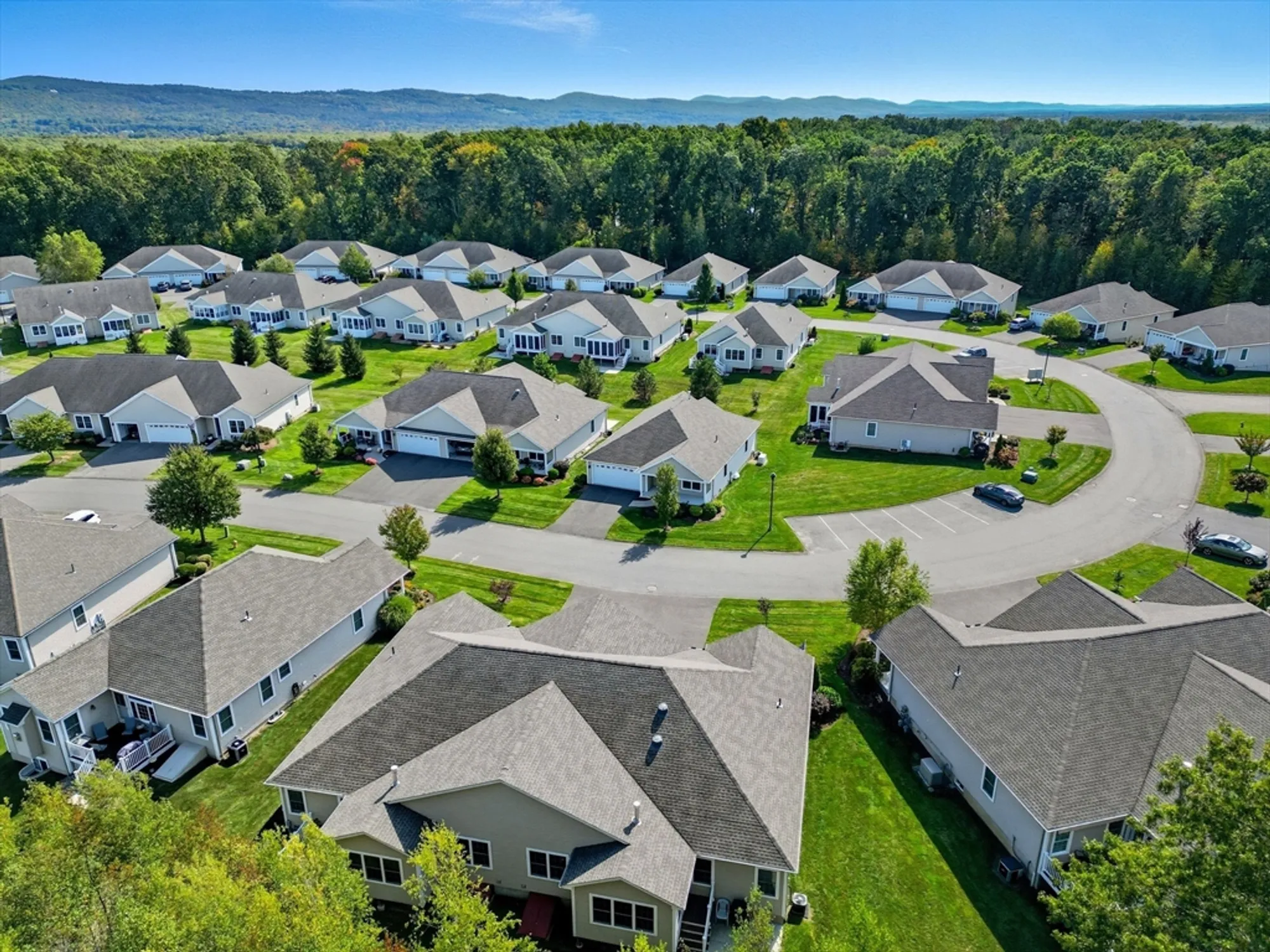 Property Slideshow image 36 of 39 | 116 cherry dr # 116, Wilbraham, MA, 01095