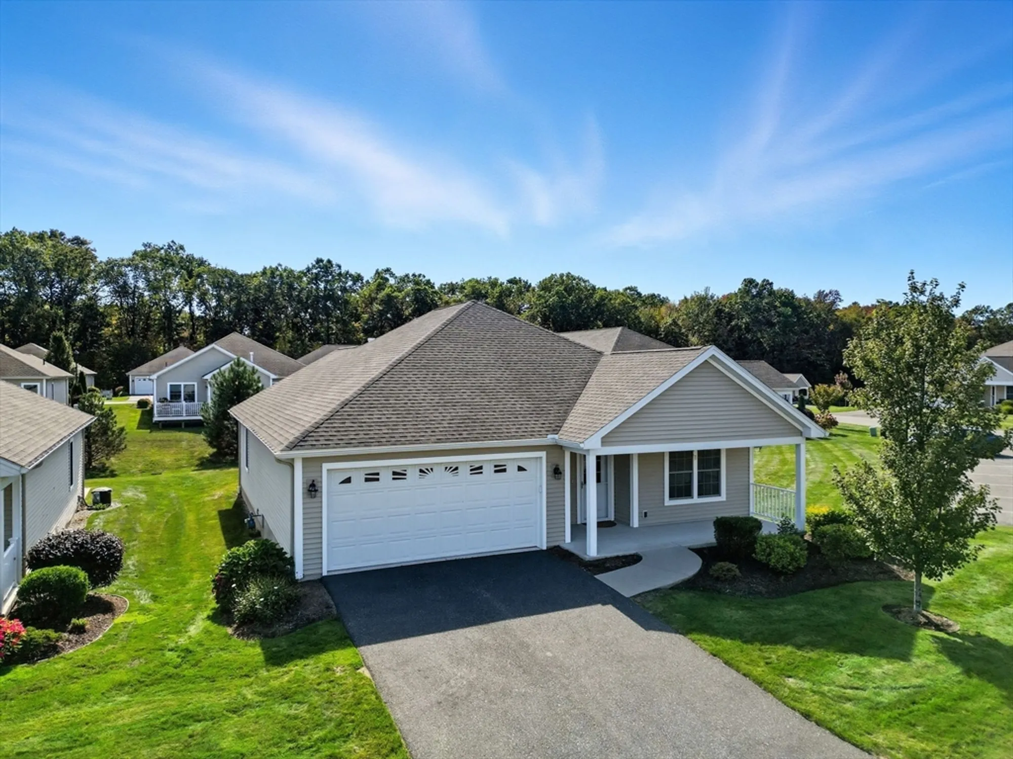 Property Slideshow image 1 of 39 | 116 cherry dr # 116, Wilbraham, MA, 01095