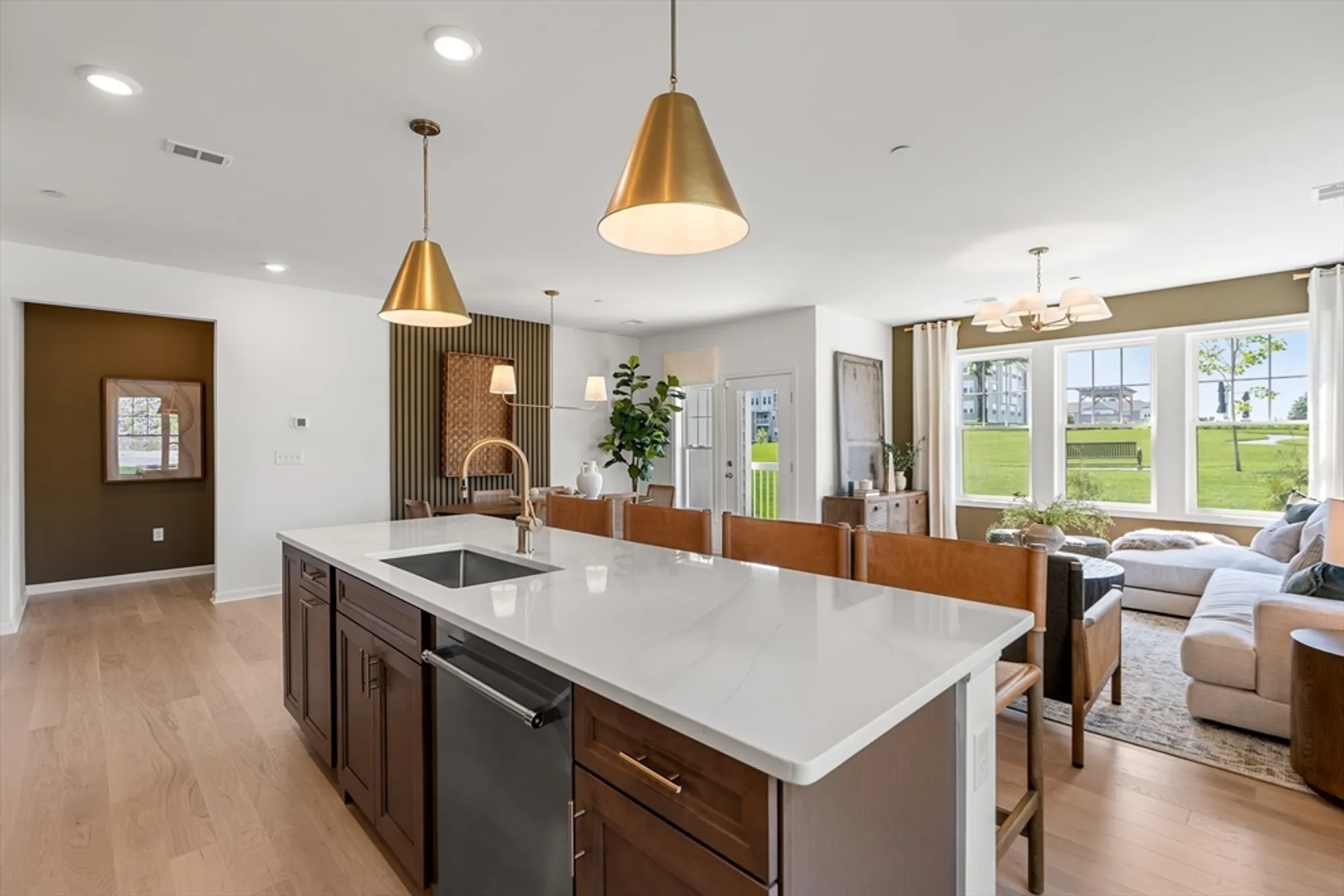 Property Slideshow image 6 of 37 | 320 martins lndg # 2307, North Reading, MA, 01864