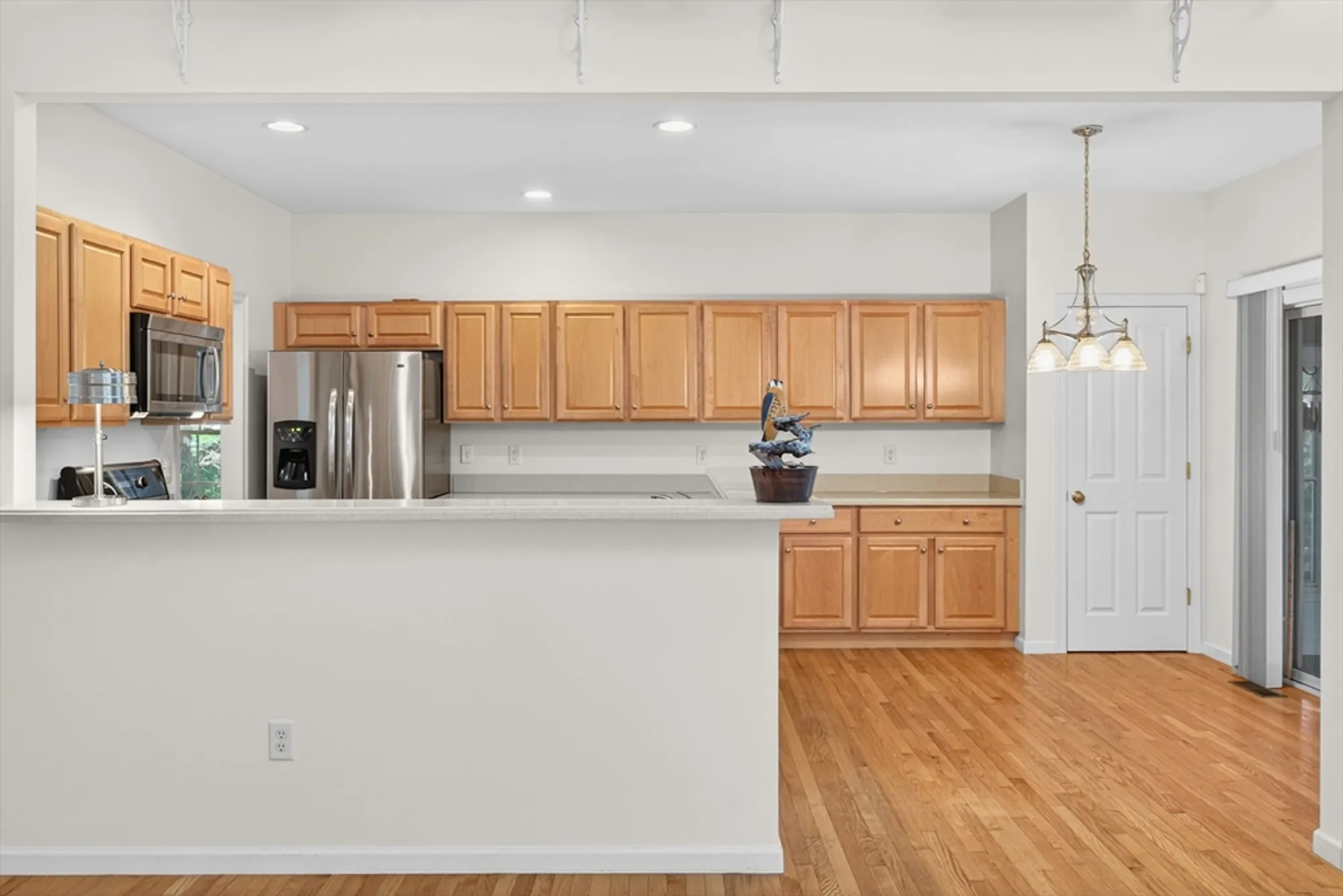 Property Slideshow image 17 of 37 | 74 champlain cir, Plymouth, MA, 02360
