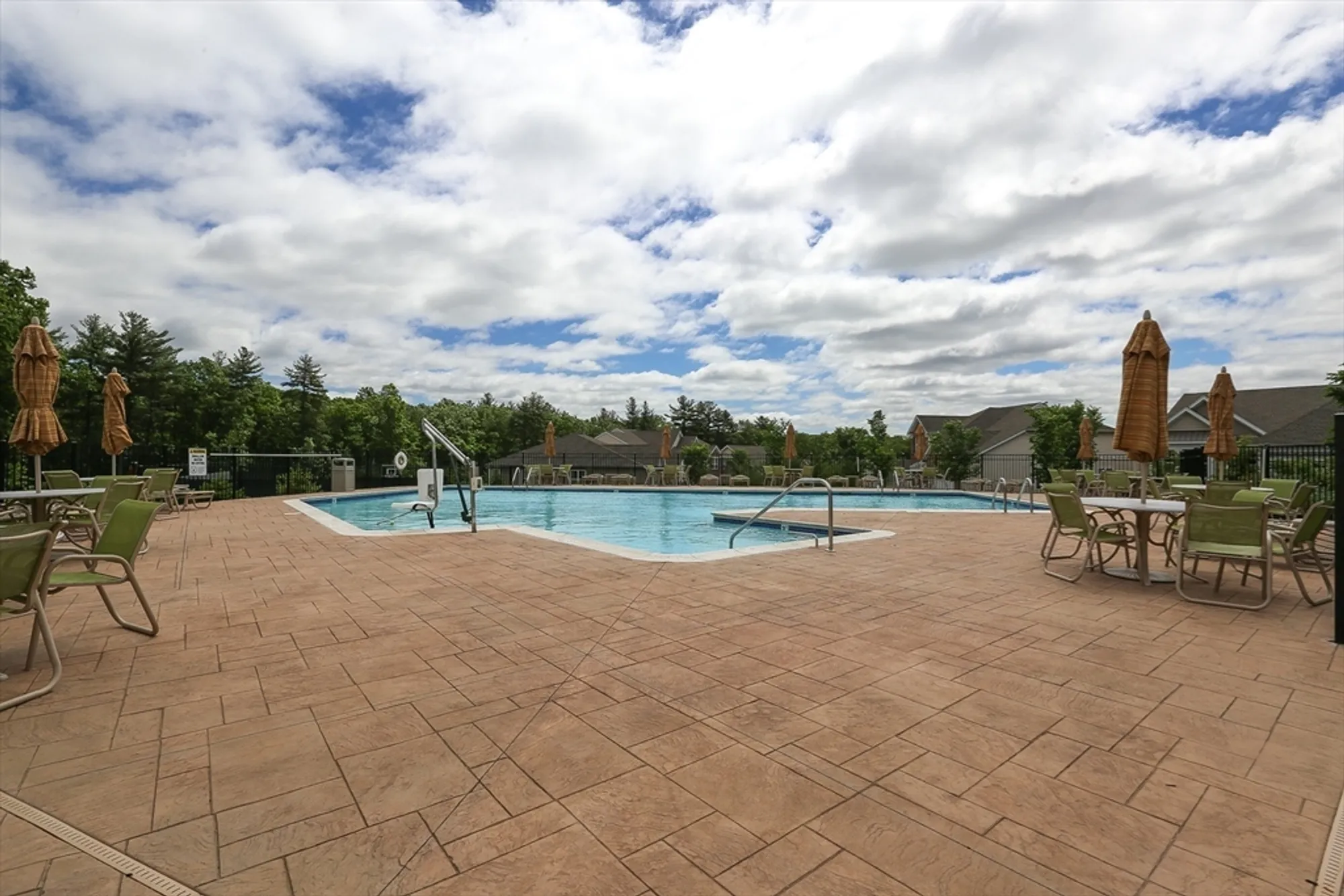 Property Slideshow image 39 of 41 | 42 hopkins cir # 42, Methuen, MA, 01844