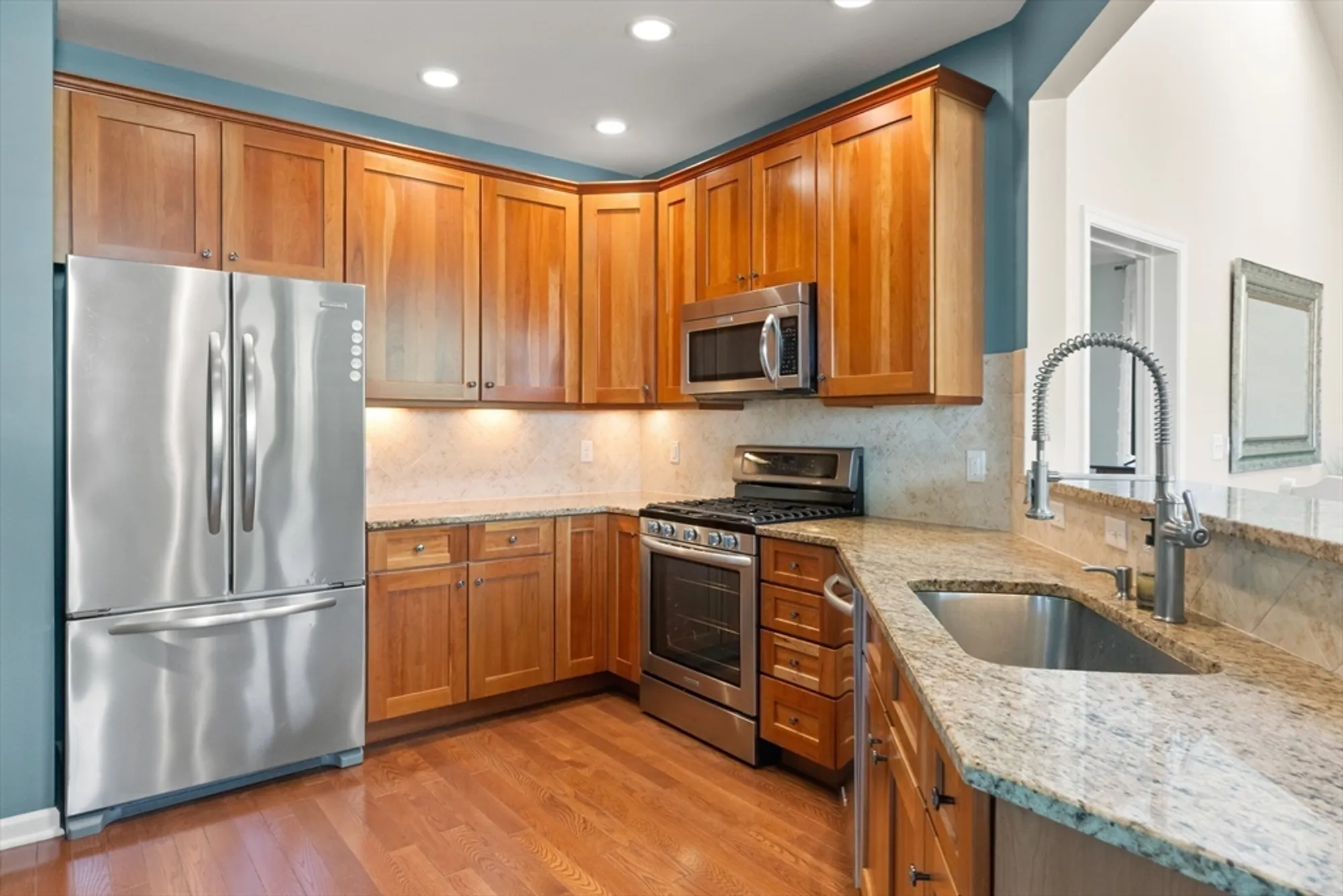 Property Slideshow image 9 of 41 | 42 hopkins cir # 42, Methuen, MA, 01844