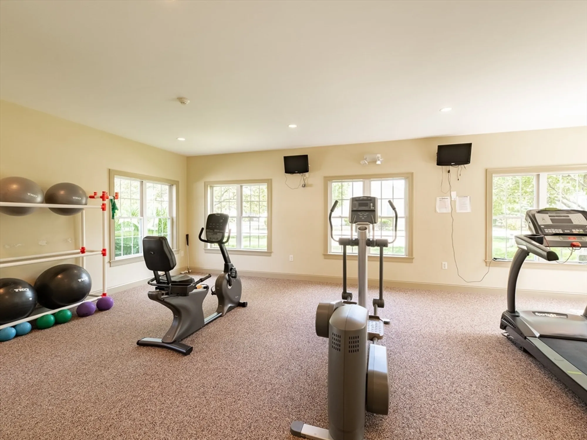 Property Slideshow image 40 of 42 | 6 carriage ln # 6, Duxbury, MA, 02332