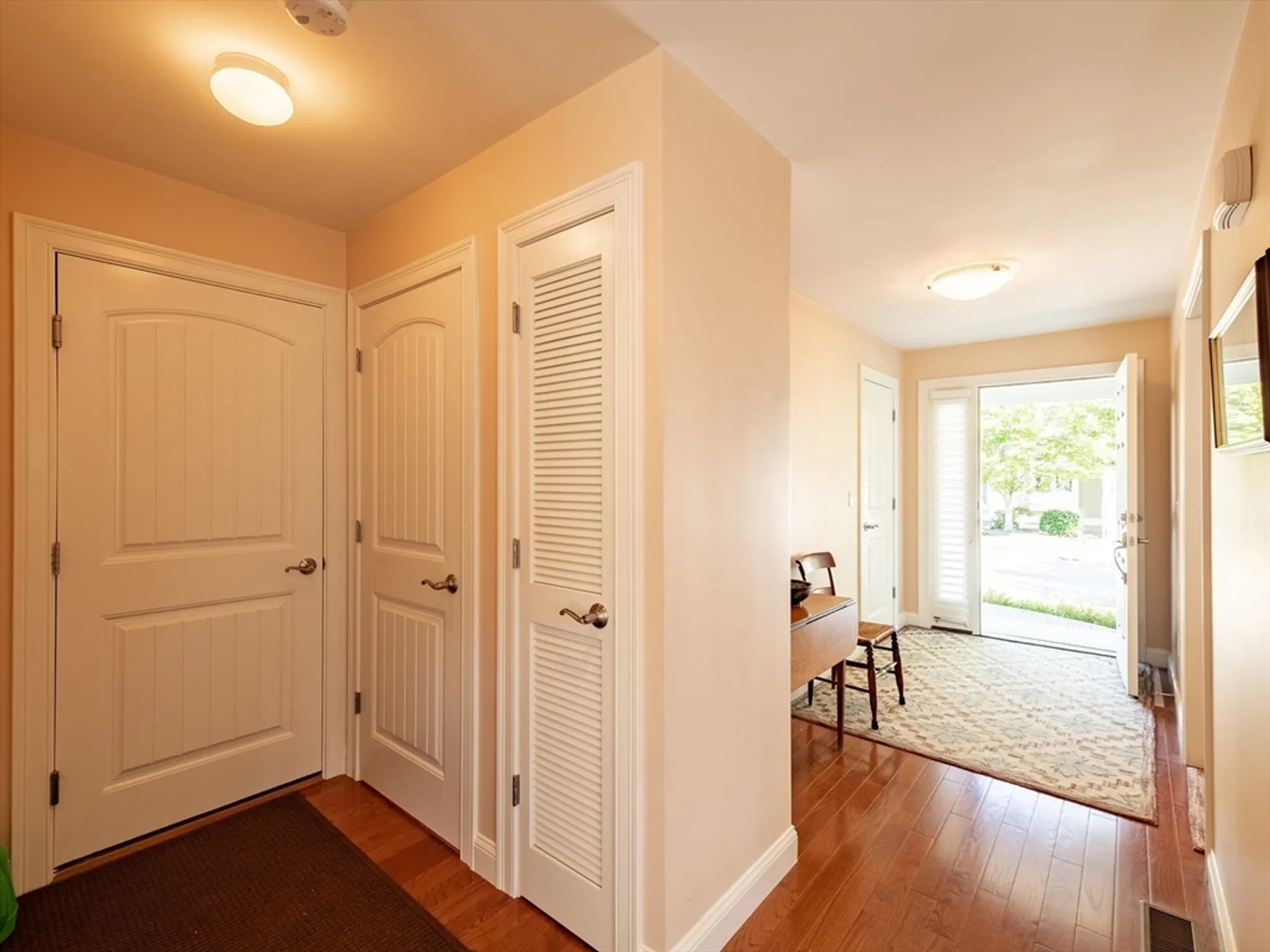 Property Slideshow image 4 of 42 | 6 carriage ln # 6, Duxbury, MA, 02332