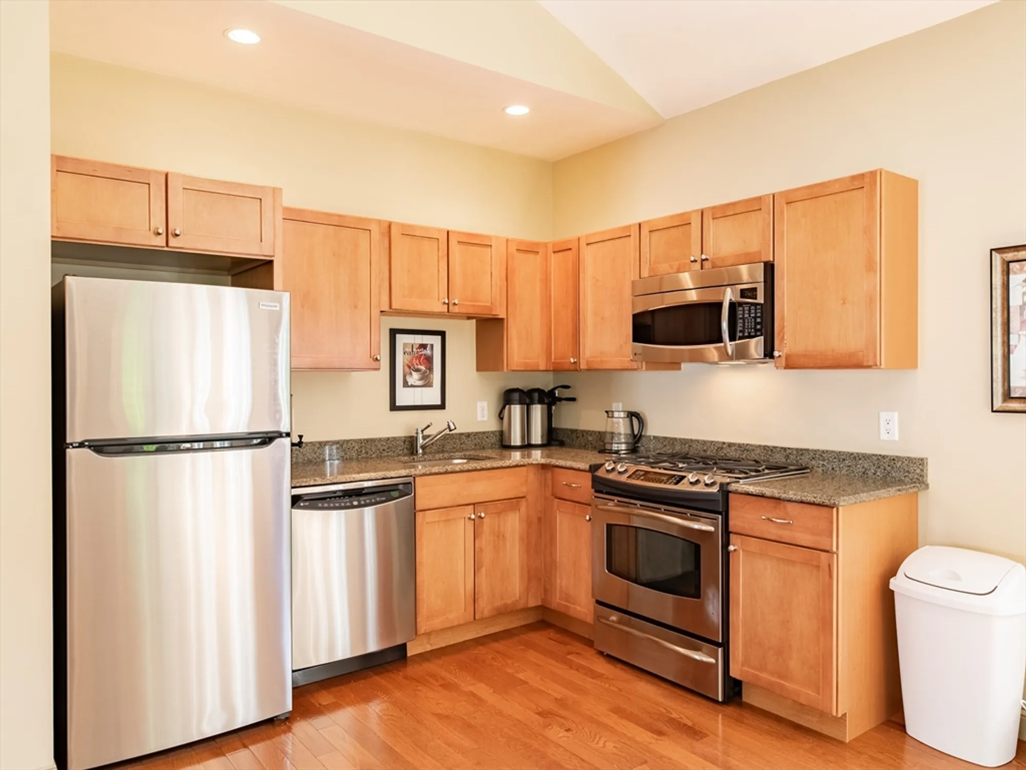 Property Slideshow image 42 of 42 | 6 carriage ln # 6, Duxbury, MA, 02332