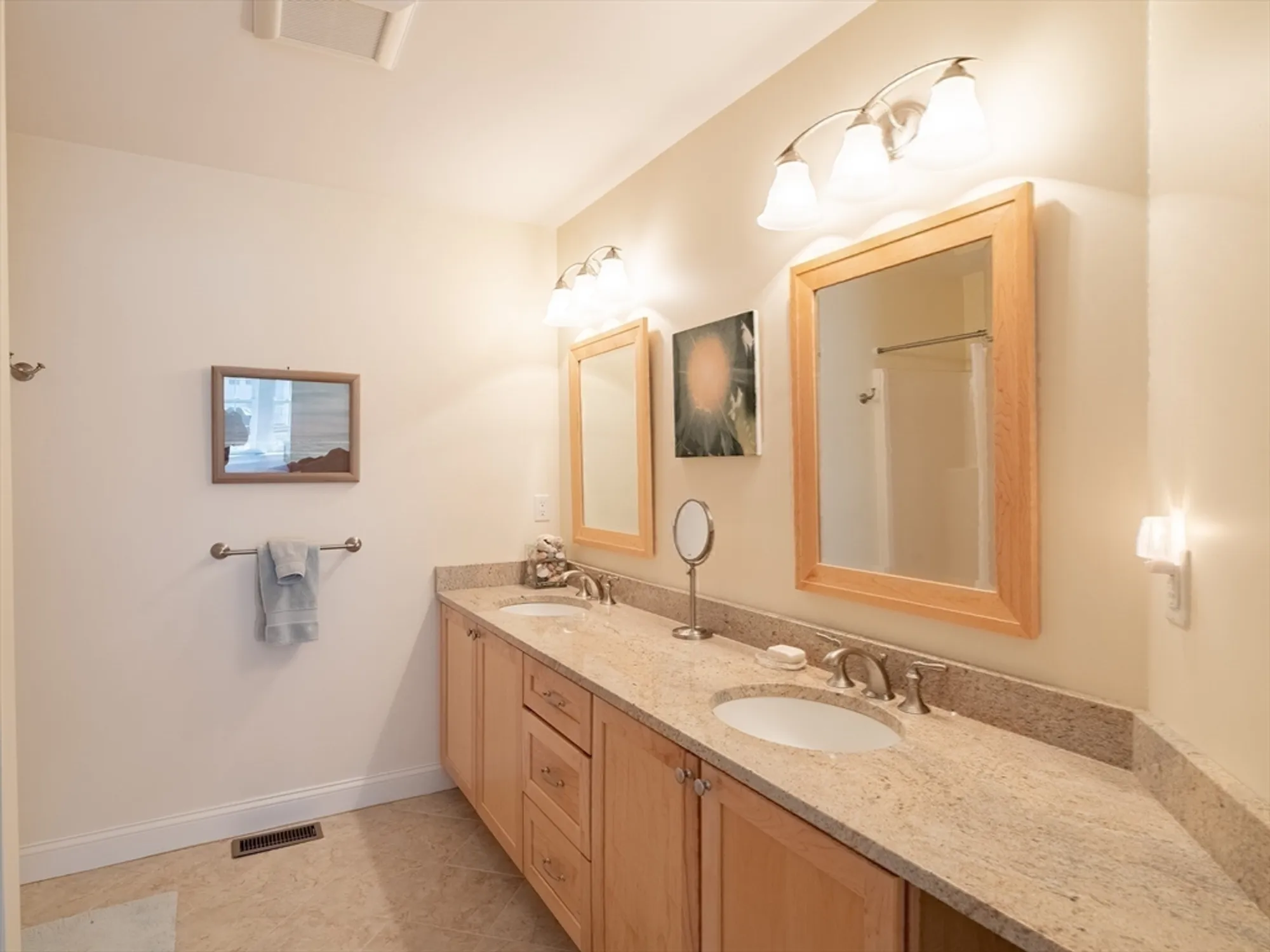 Property Slideshow image 22 of 42 | 6 carriage ln # 6, Duxbury, MA, 02332