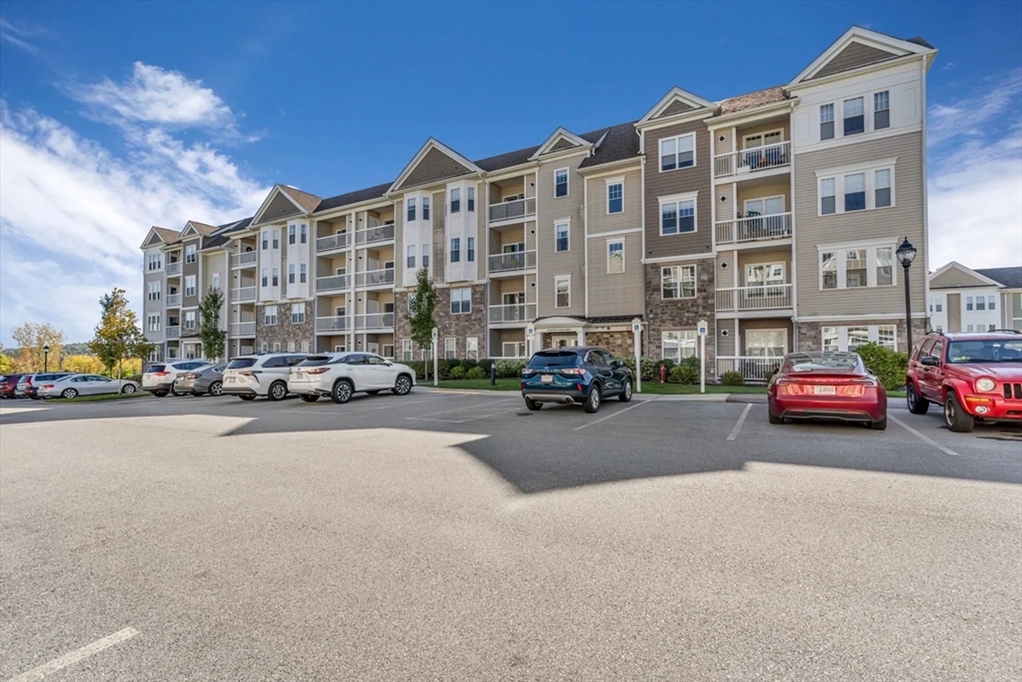 Property Slideshow image 33 of 34 | 11302 peters farm way # 11302, Westborough, MA, 01581