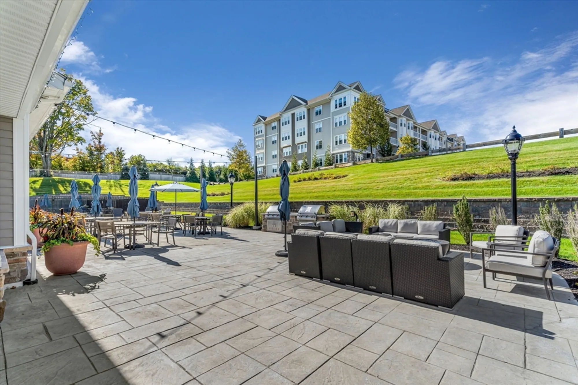 Property Slideshow image 30 of 34 | 11302 peters farm way # 11302, Westborough, MA, 01581