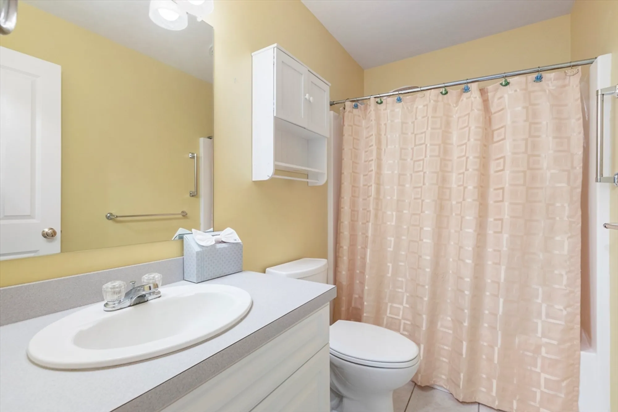 Property Slideshow image 19 of 34 | 92 horne way # 92, Millbury, MA, 01527