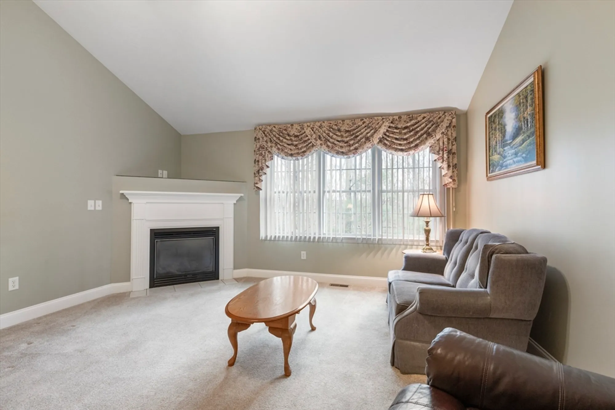 Property Slideshow image 6 of 34 | 92 horne way # 92, Millbury, MA, 01527