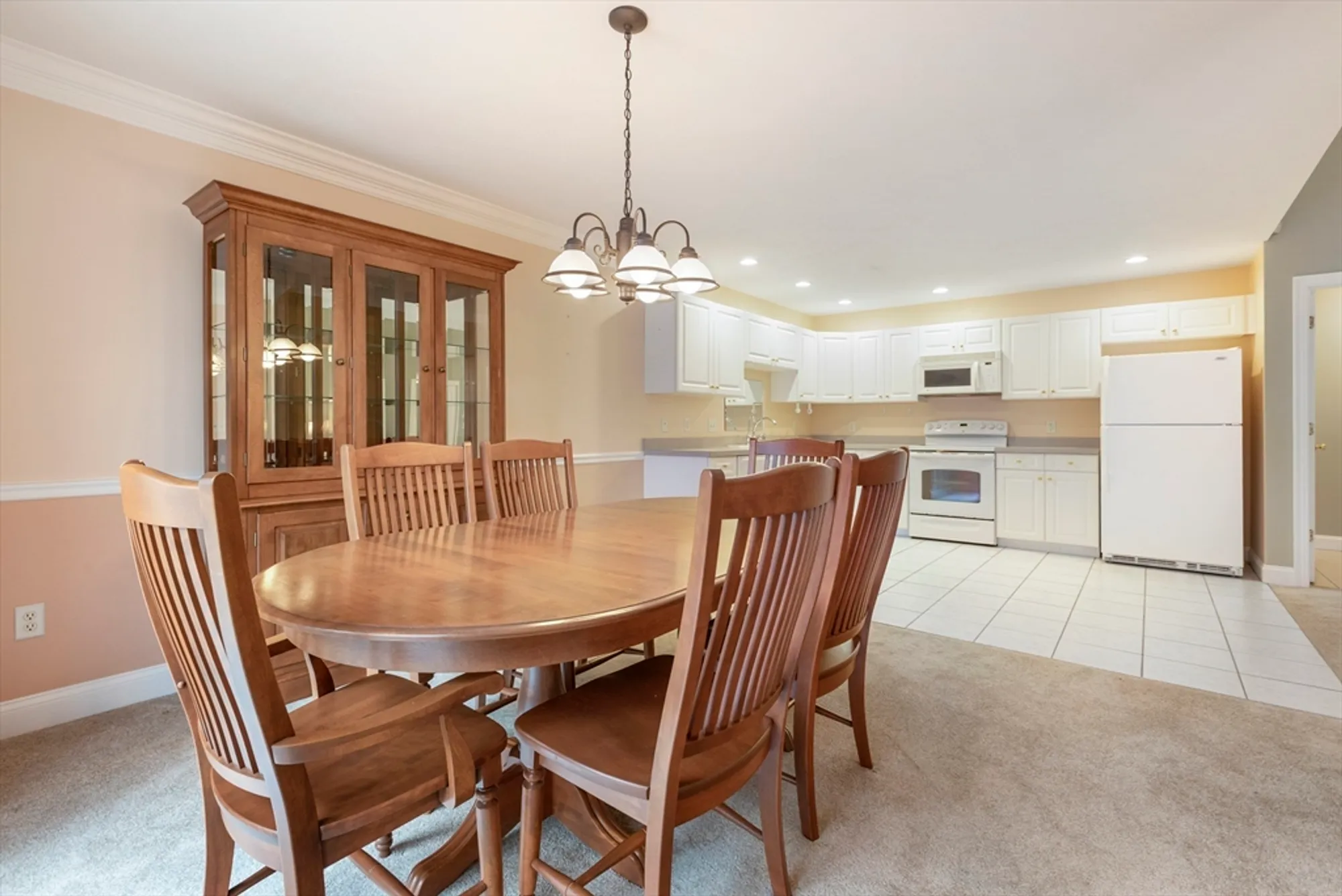 Property Slideshow image 13 of 34 | 92 horne way # 92, Millbury, MA, 01527