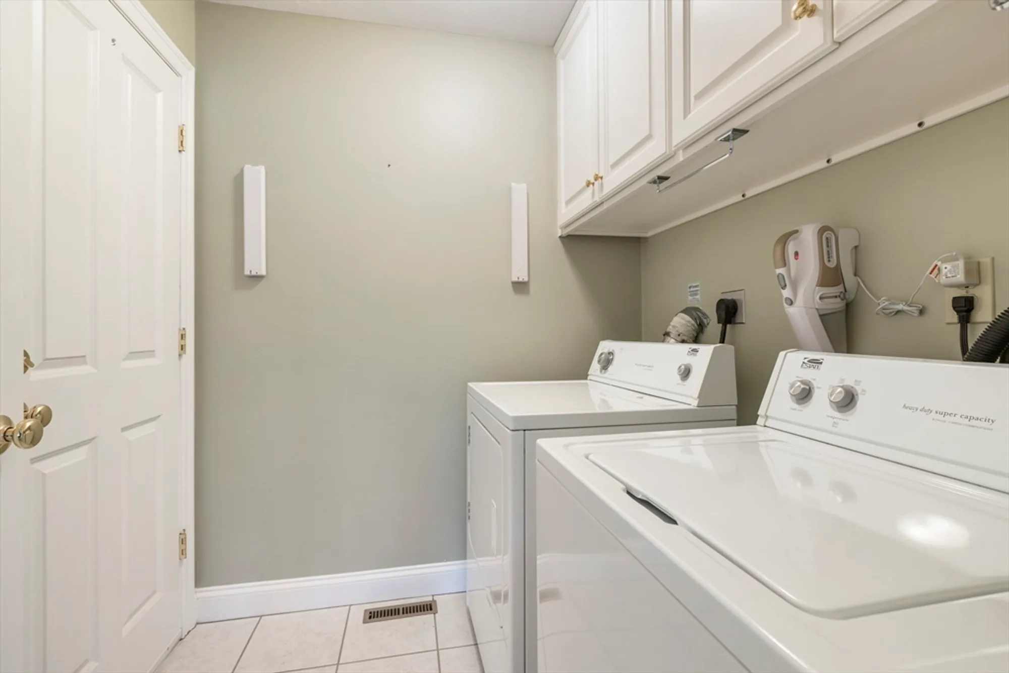 Property Slideshow image 20 of 34 | 92 horne way # 92, Millbury, MA, 01527