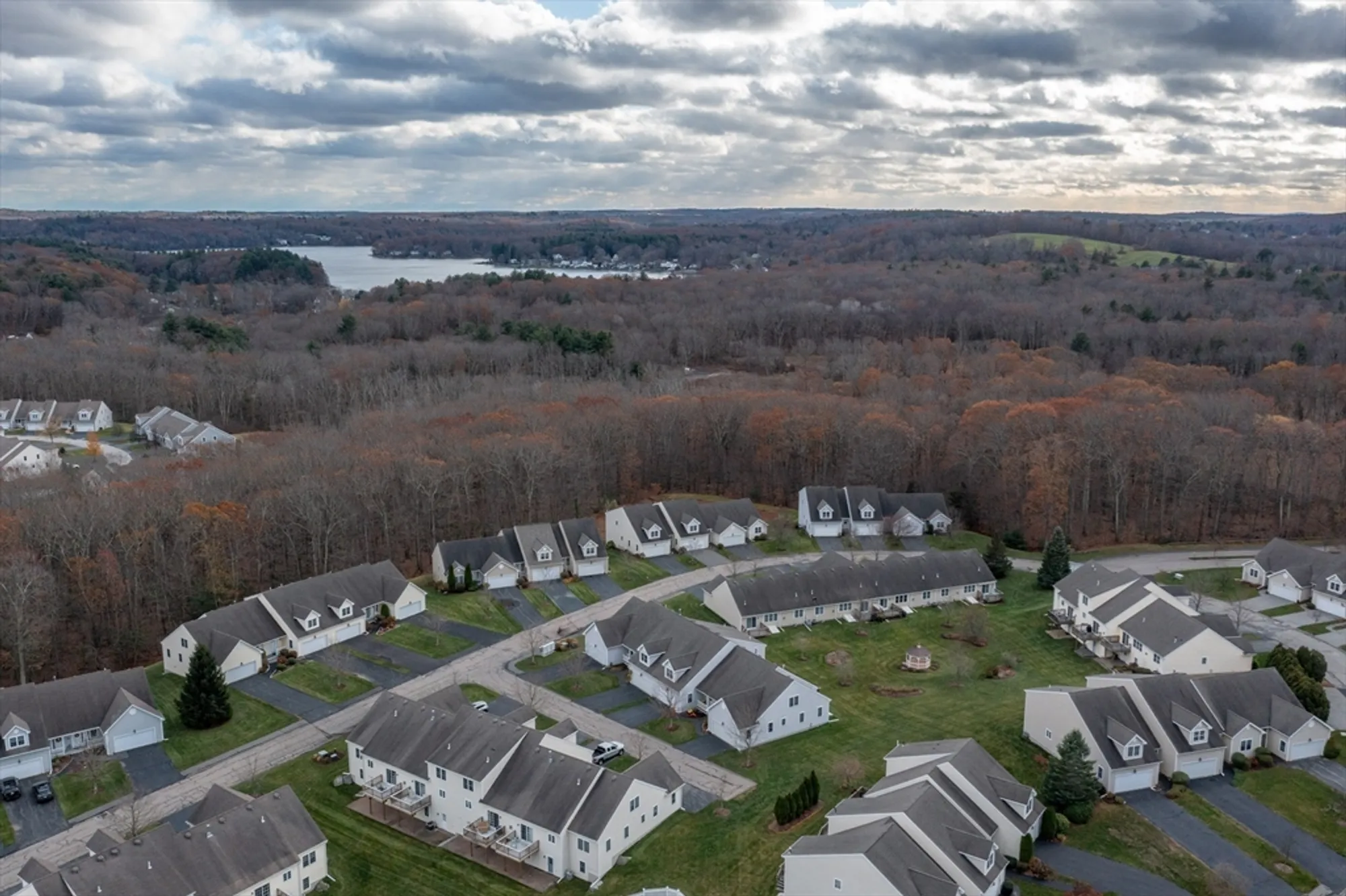 Property Slideshow image 30 of 34 | 92 horne way # 92, Millbury, MA, 01527