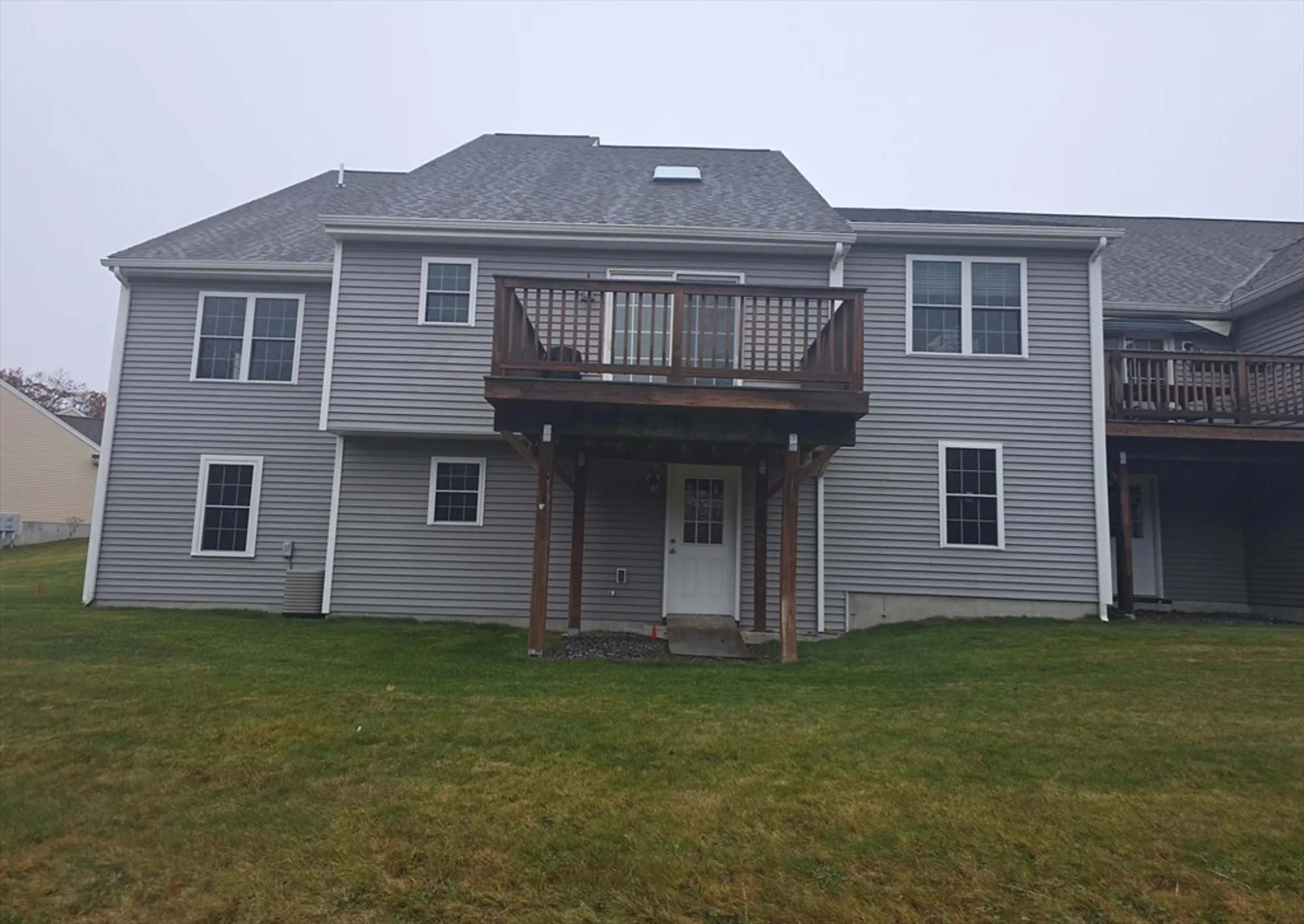 Property Slideshow image 26 of 35 | 28 brierly cir # 28, Millbury, MA, 01527