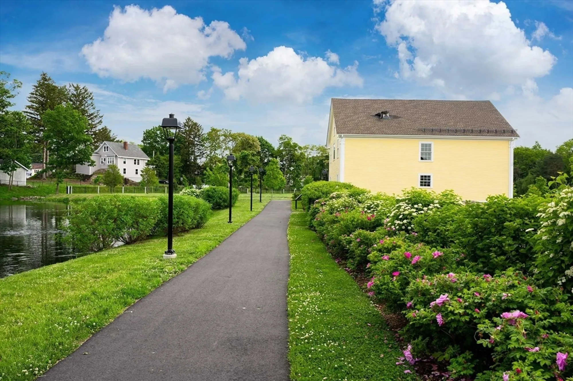 Property Slideshow image 38 of 42 | 50 coppersmith way 5-211, Canton, MA, 02021