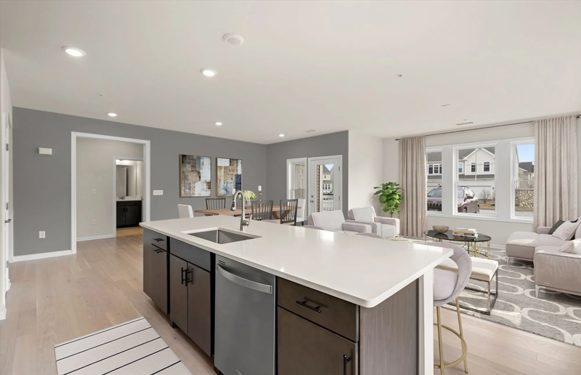 Property Slideshow image 4 of 21 | 5 peters farm way # 106, Westborough, MA, 01581