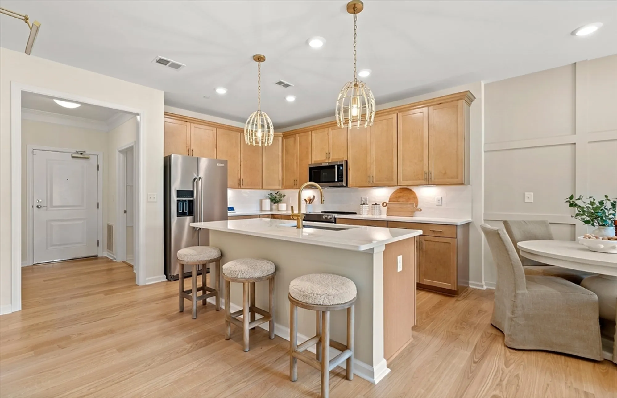 Property Slideshow image 3 of 26 | 5 peters farm way # 105, Westborough, MA, 01581