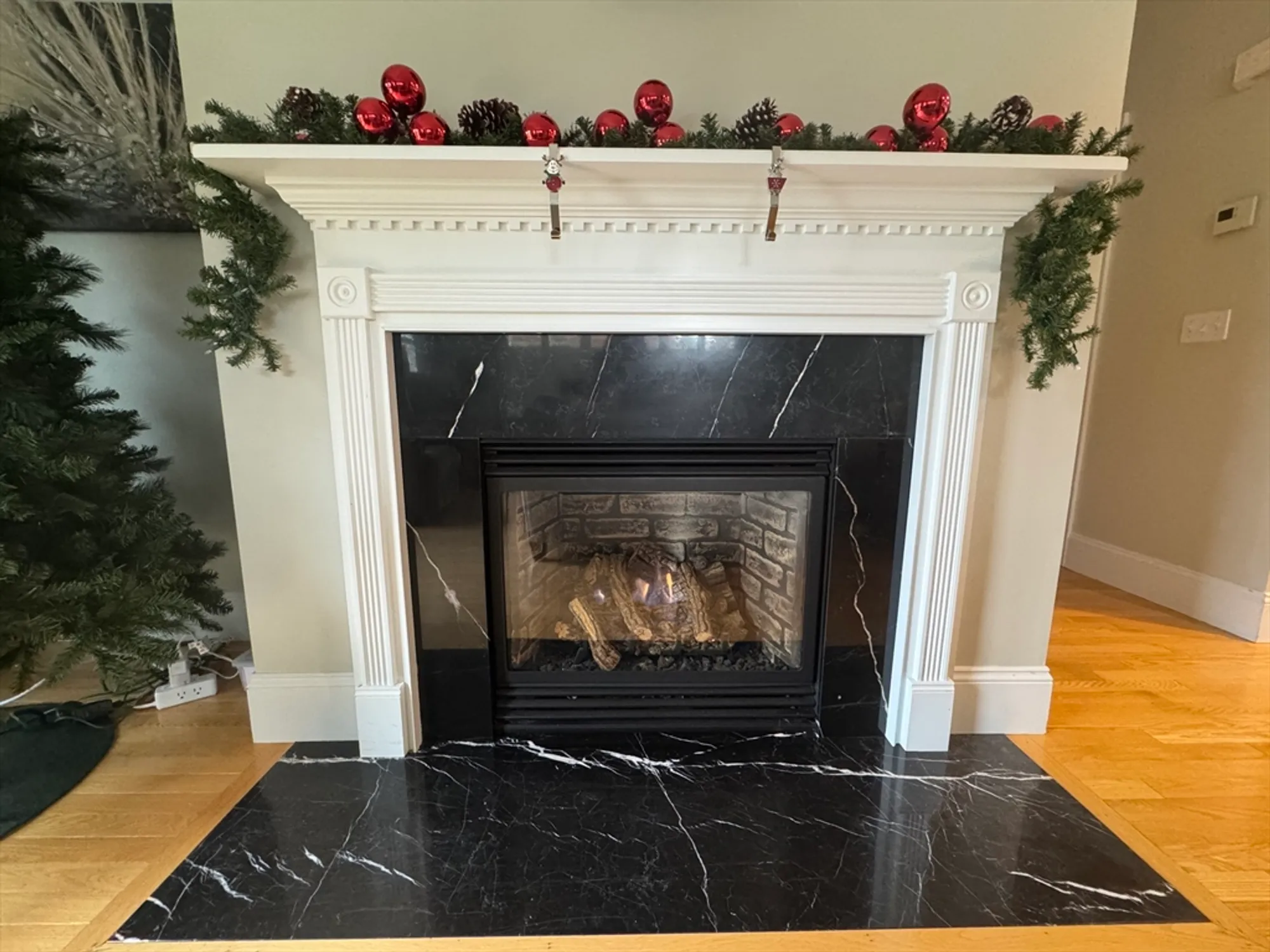 Property Slideshow image 35 of 38 | 9 hathaway pond cir # 9, Rochester, MA, 02770