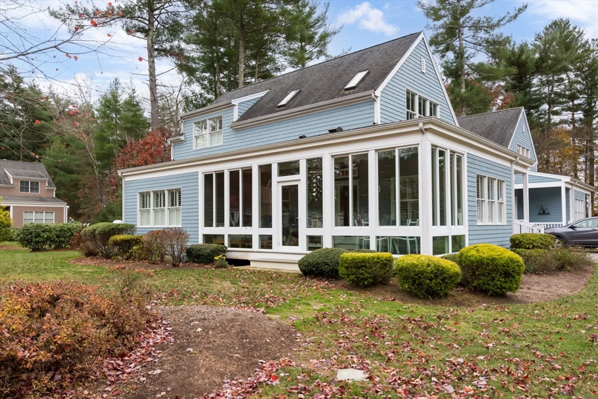 Property Slideshow image 2 of 38 | 9 hathaway pond cir # 9, Rochester, MA, 02770