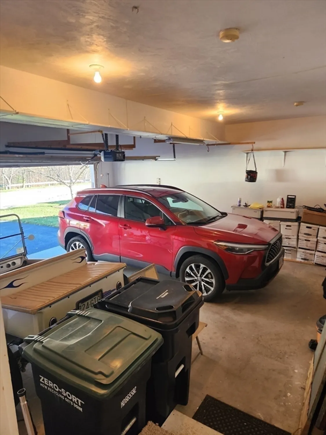 Property Slideshow image 35 of 38 | 23 horne way # 23, Millbury, MA, 01527