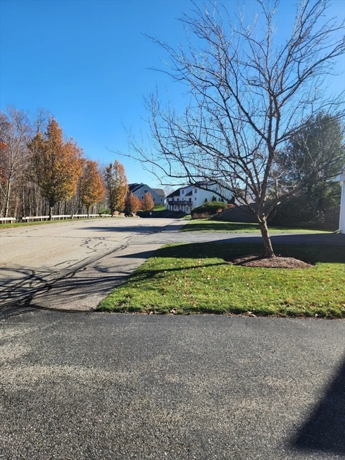 Property Slideshow image 36 of 38 | 23 horne way # 23, Millbury, MA, 01527