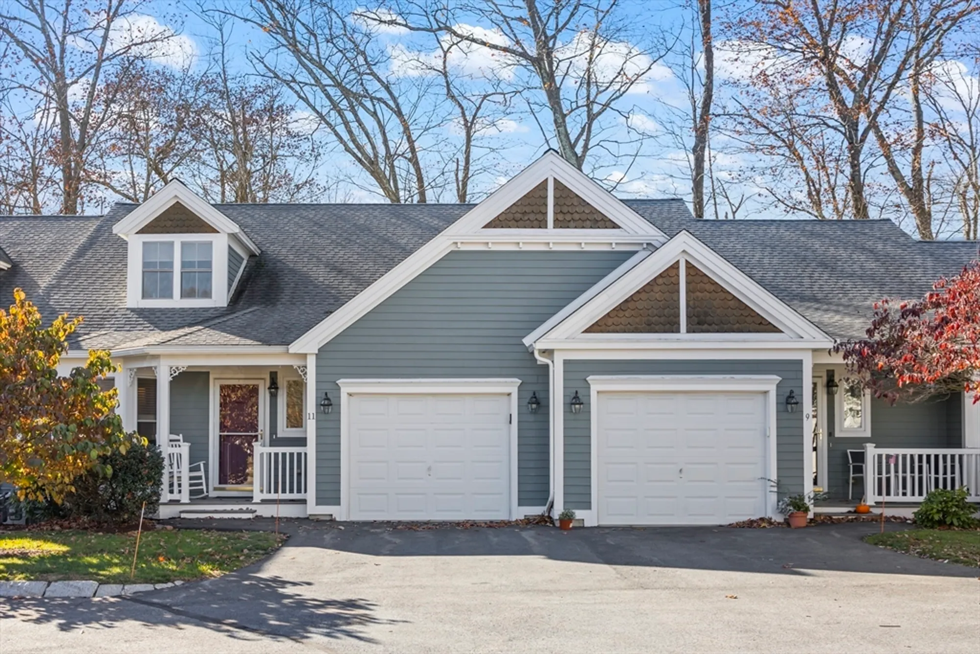 Property Slideshow image 32 of 36 | 11 whispering brook rd # 55, Marlborough, MA, 01752