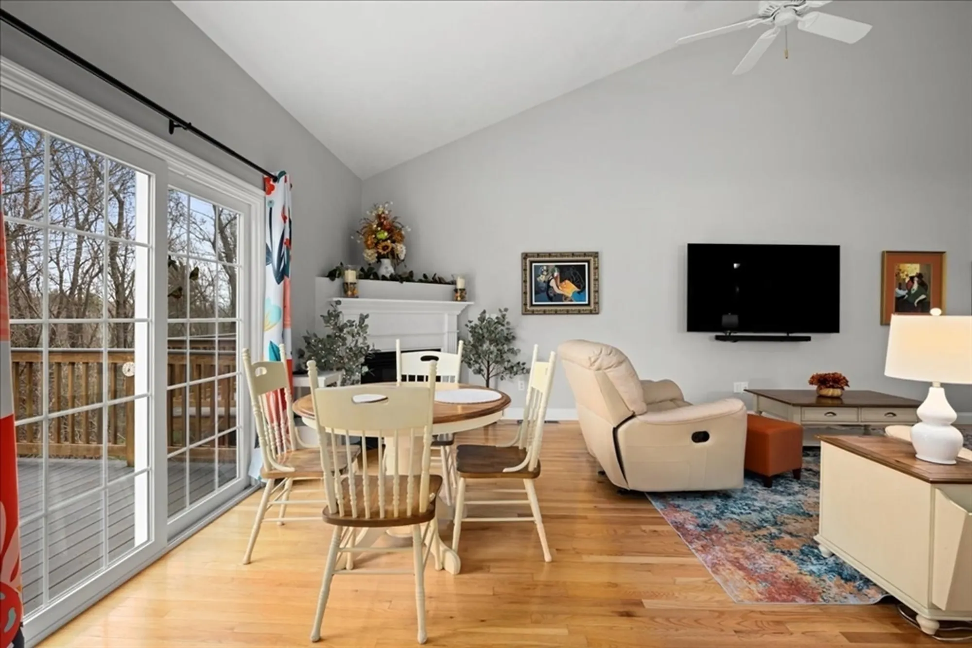 Property Slideshow image 10 of 37 | 192 horne way # 192, Millbury, MA, 01527