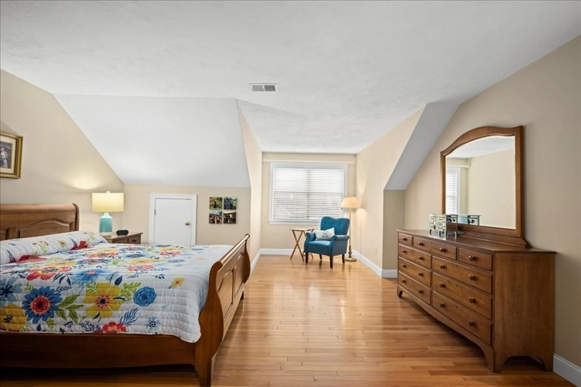 Property Slideshow image 29 of 37 | 192 horne way # 192, Millbury, MA, 01527