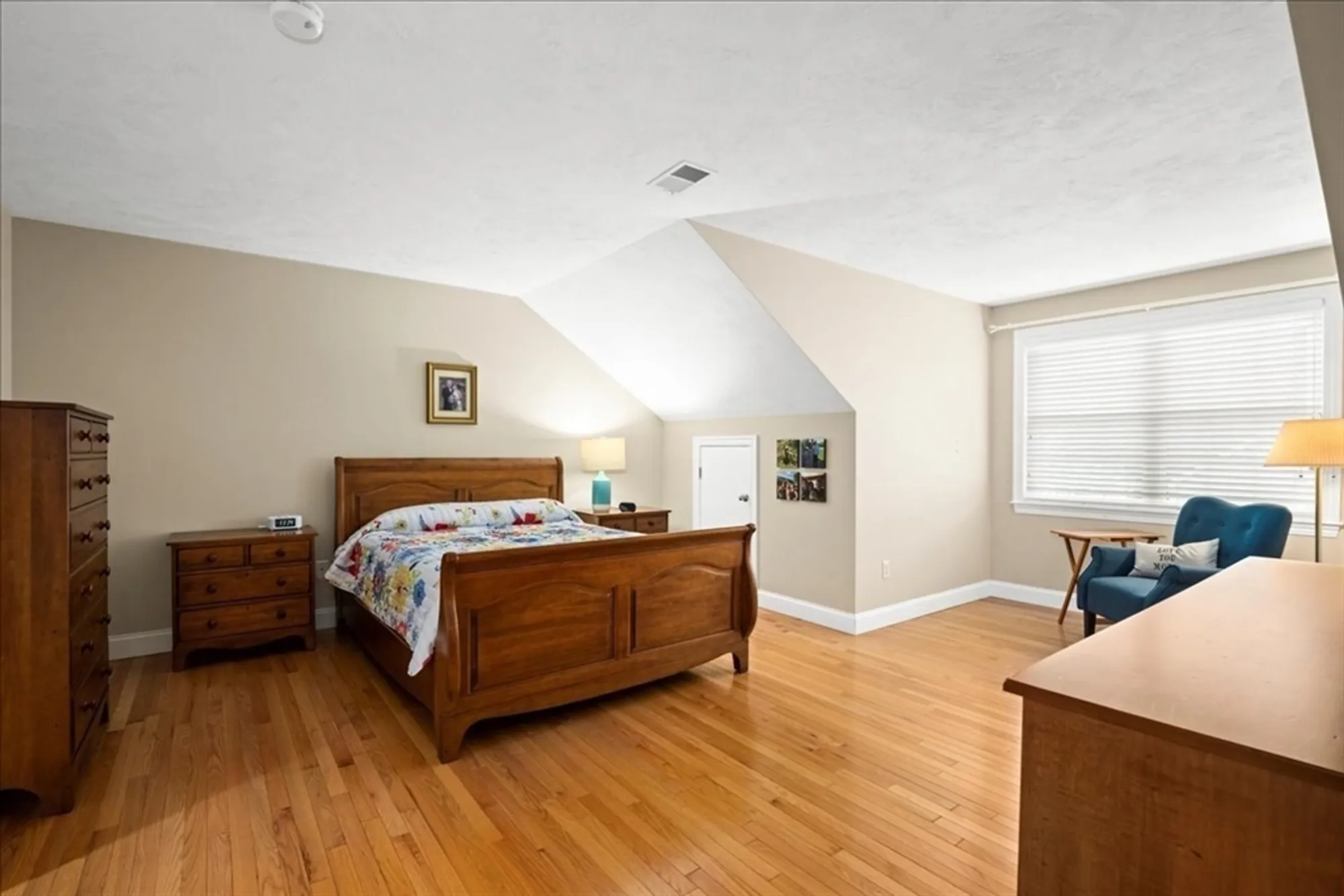 Property Slideshow image 28 of 37 | 192 horne way # 192, Millbury, MA, 01527