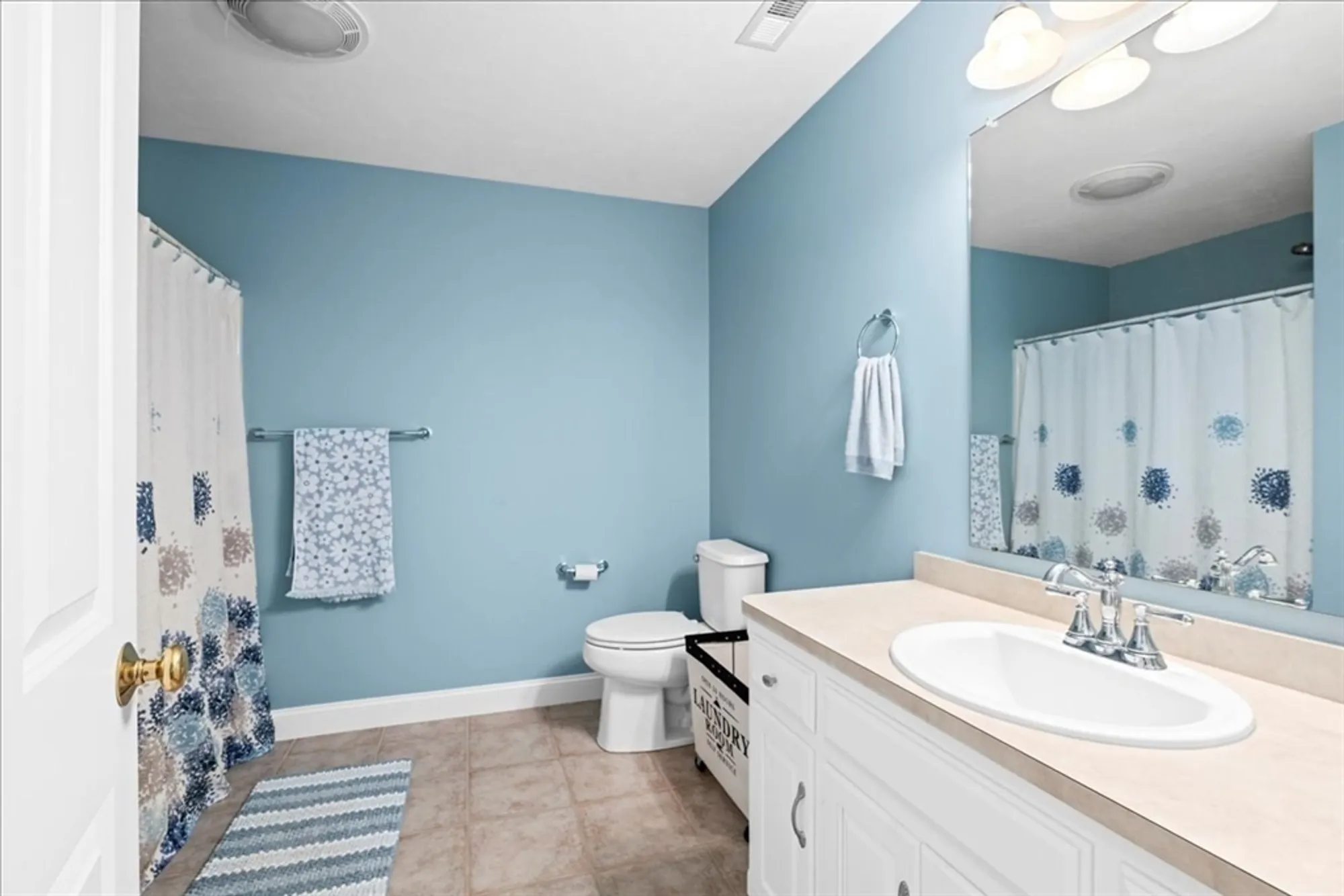 Property Slideshow image 30 of 37 | 192 horne way # 192, Millbury, MA, 01527