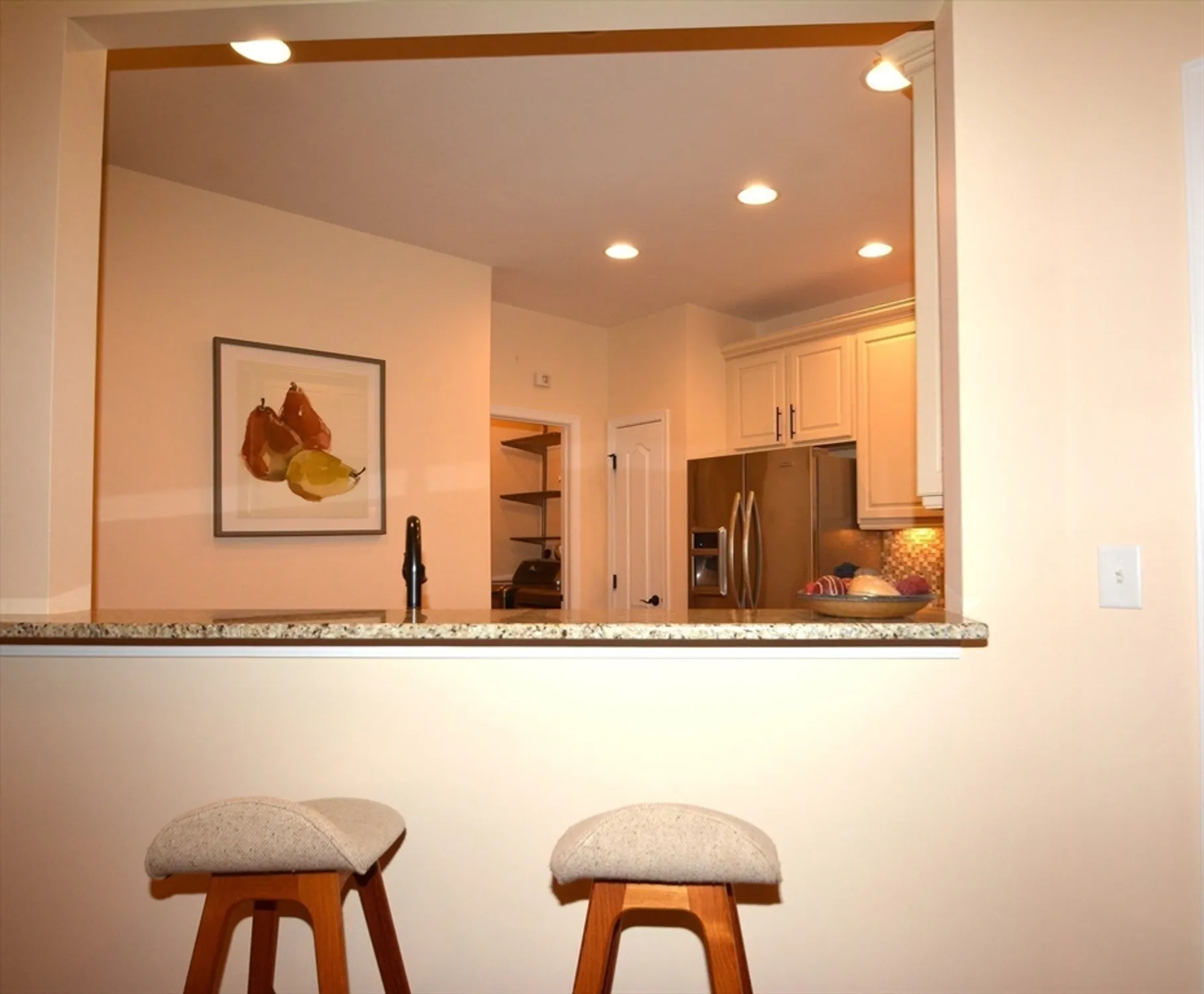 Property Slideshow image 14 of 39 | 46 hopkins cir # 46, Methuen, MA, 01844